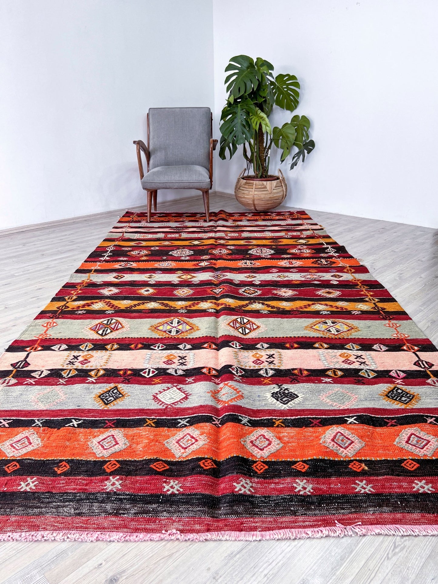 van kurdish kilim oriental rug shop palo alto vintage rug shopping san francisco bay area berkeley buy rug online california