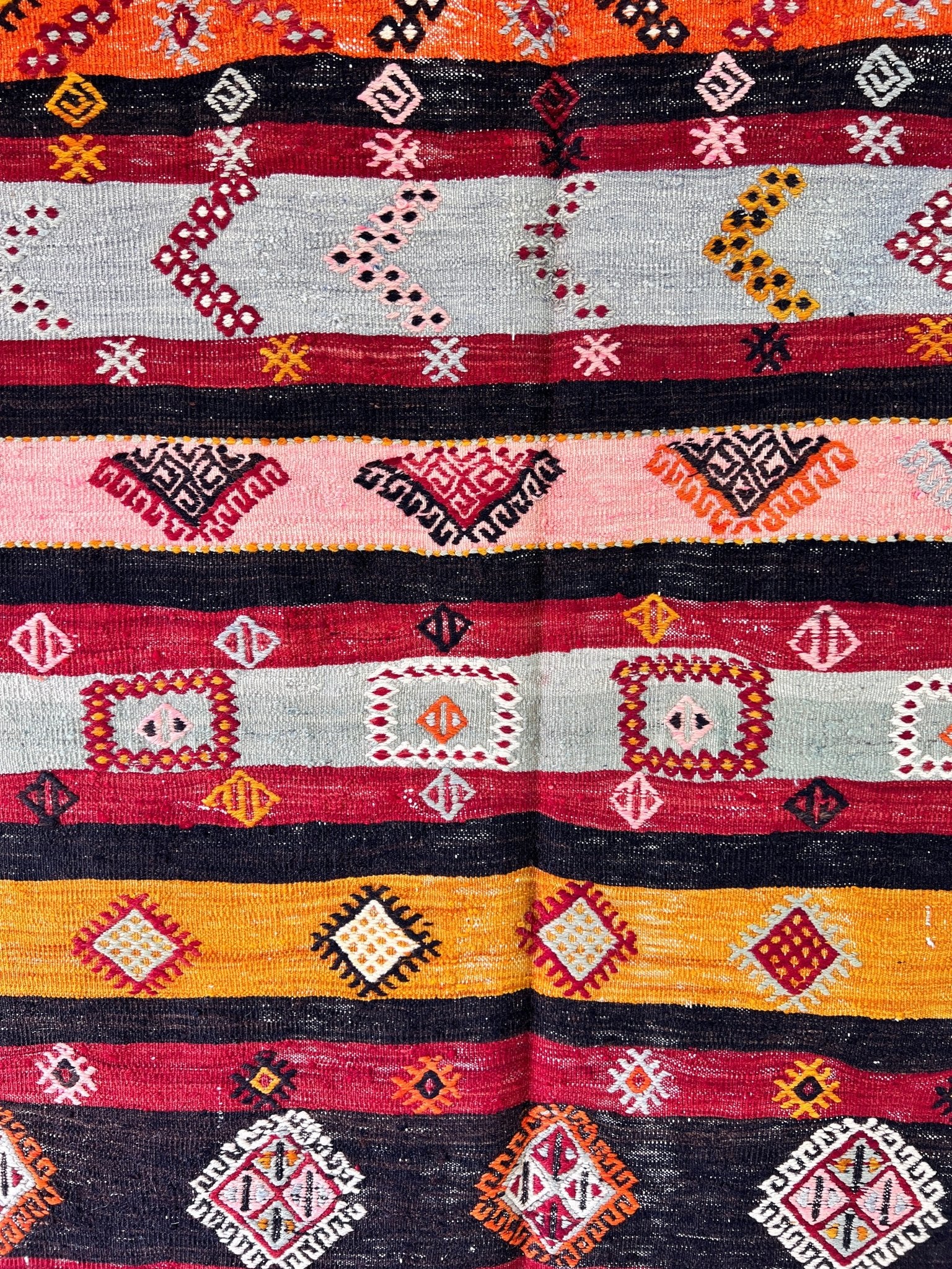van kurdish kilim oriental rug shop palo alto vintage rug shopping san francisco bay area berkeley buy rug online california
