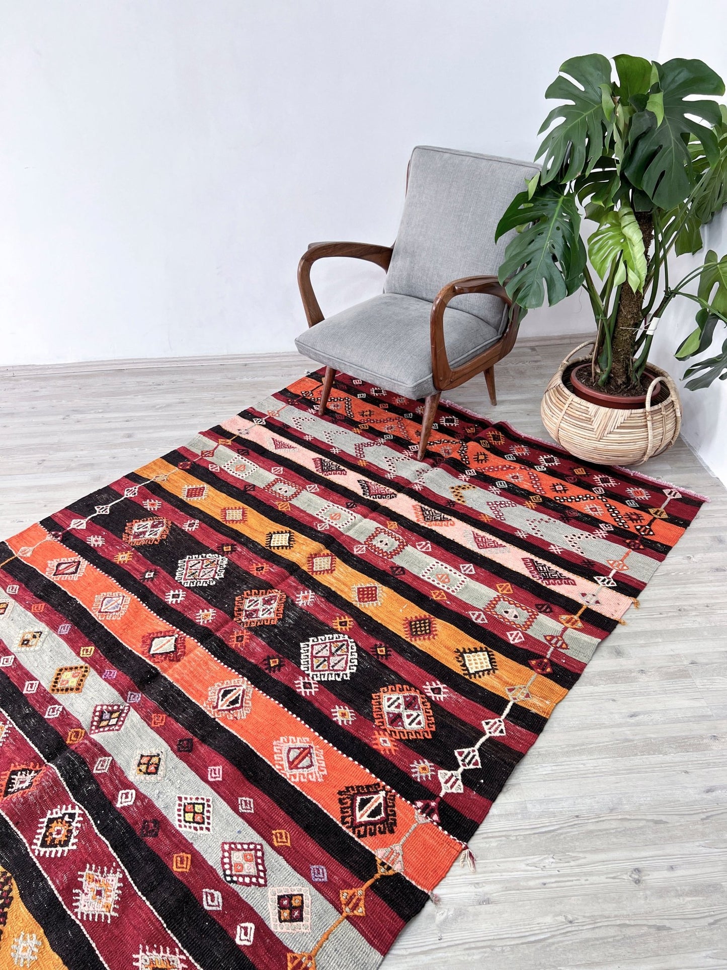 van kurdish kilim oriental rug shop palo alto vintage rug shopping san francisco bay area berkeley buy rug online california