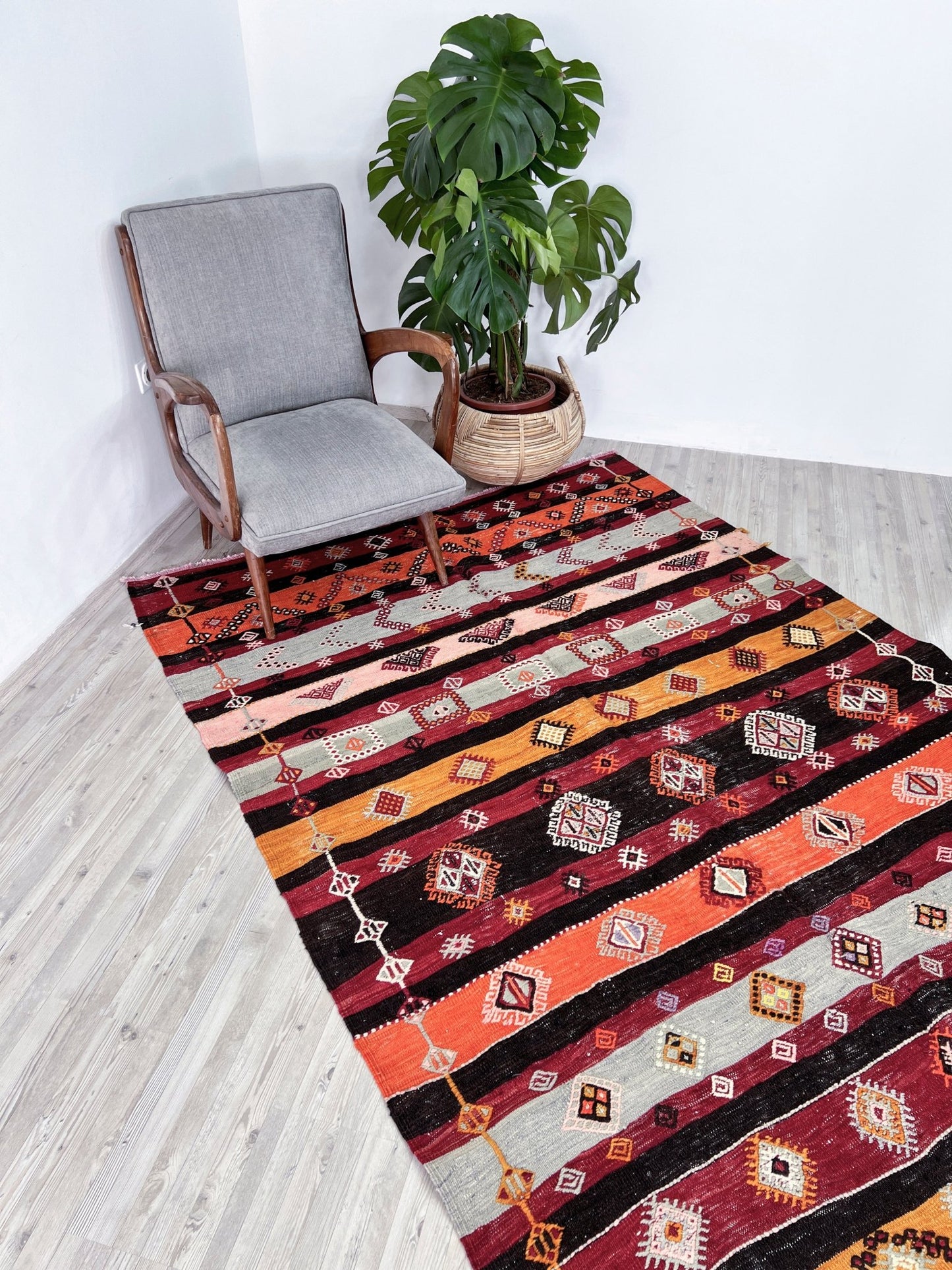 van kurdish kilim oriental rug shop palo alto vintage rug shopping san francisco bay area berkeley buy rug online california