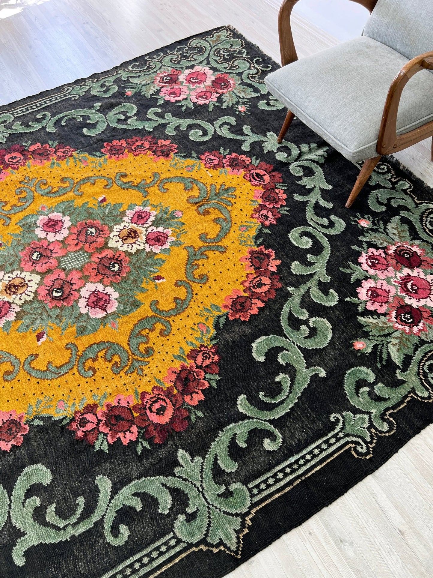 Moldovan rose kilim area Rug. Vintage kilim shop berkeley canada san francisco los altos palo alto. Buy oriental rug online