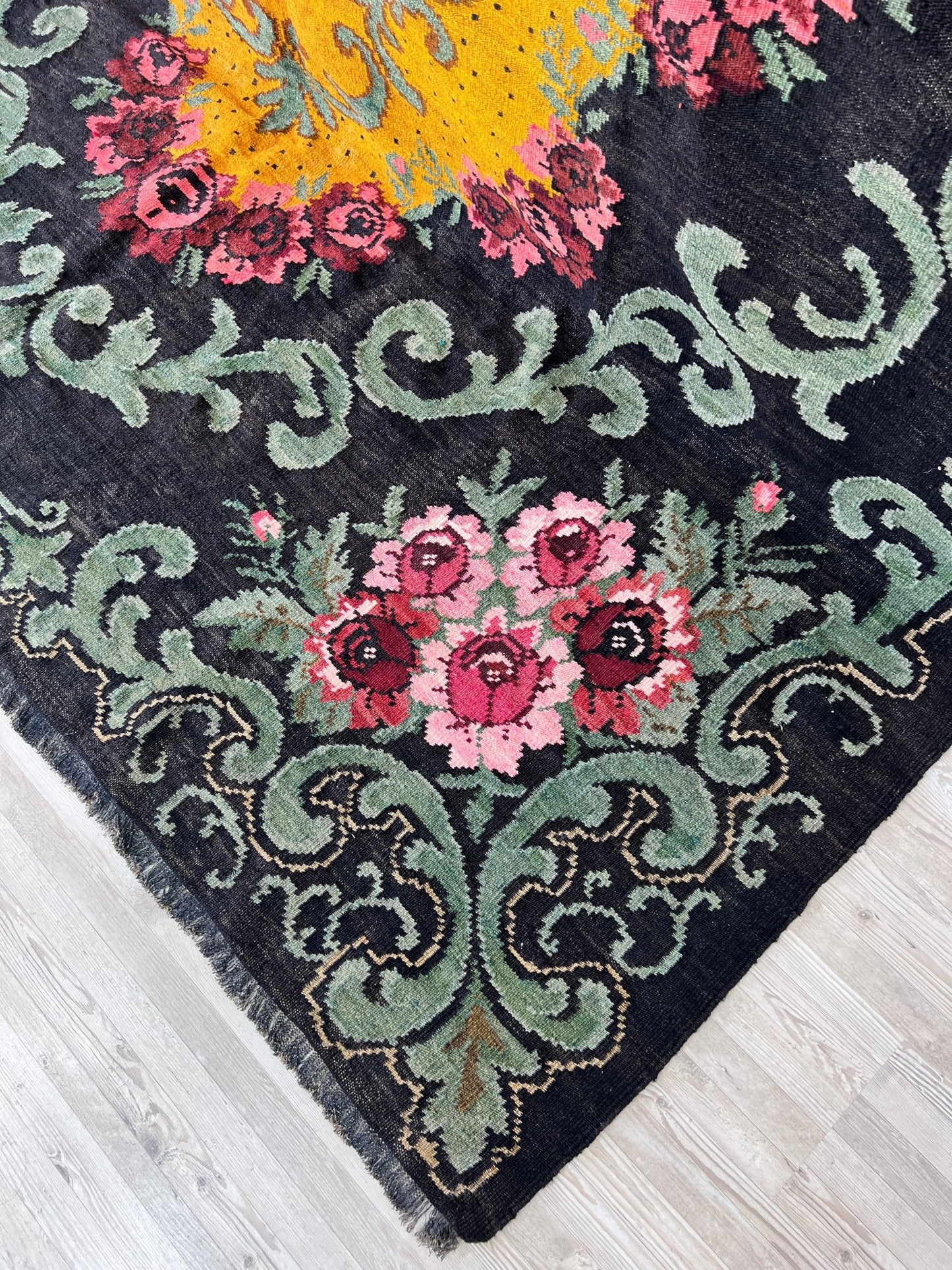 Moldovan rose kilim area Rug. Vintage kilim shop berkeley canada san francisco los altos palo alto. Buy oriental rug online