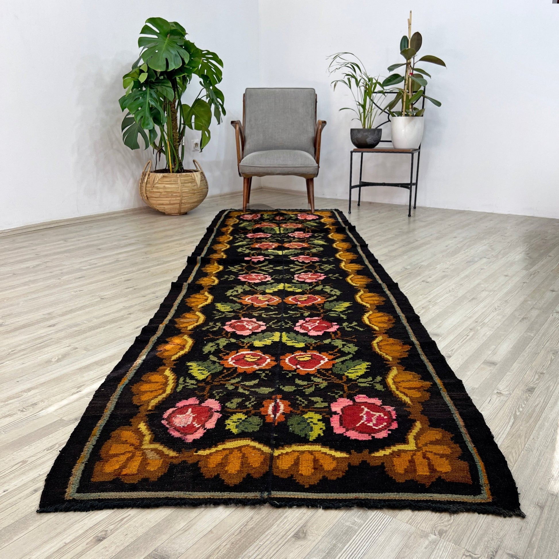 Moldovan rose runner kilim rug rug shop berkeley, palo alto. Buy kilim rug online free shipping. Oriental rug shop los altos.