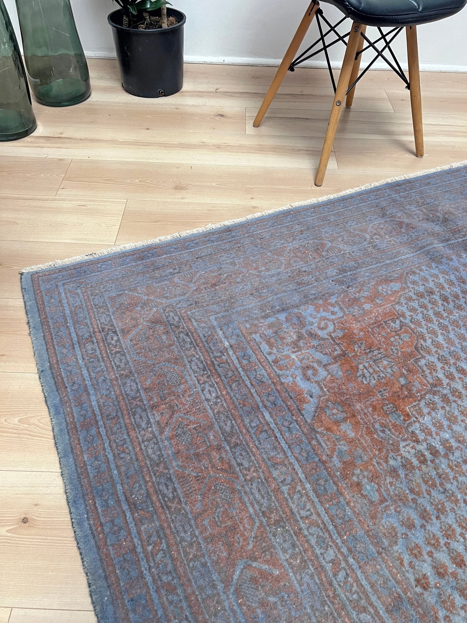 Blue overdyed turkish rug. Muted wool handmade Turkish rug store SF Bay Area. Buy rug palo alto, berkeley, los altos berkeley