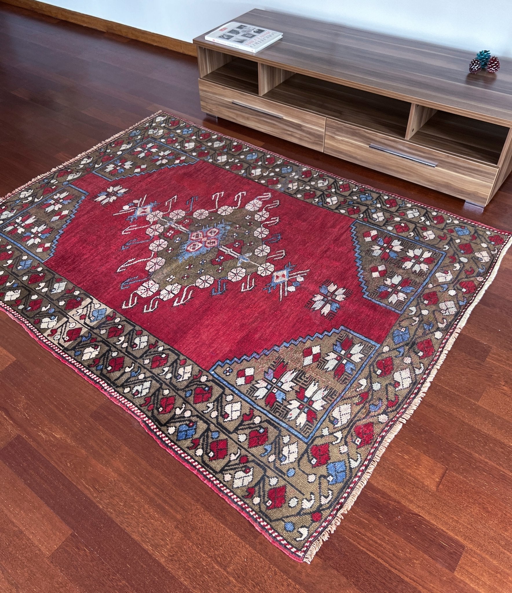 Anatolian Cal Rug Shop San Francisco Bay Area Oriental Rug Palo Alto Vintage Rug shop Berkeley Online Rug Shopping