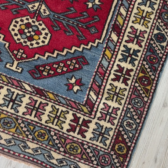 Yuntdag vintage turkish rug shop san francisco bay area rug shopping berkeley palo alto buy rugs online california ontario canada