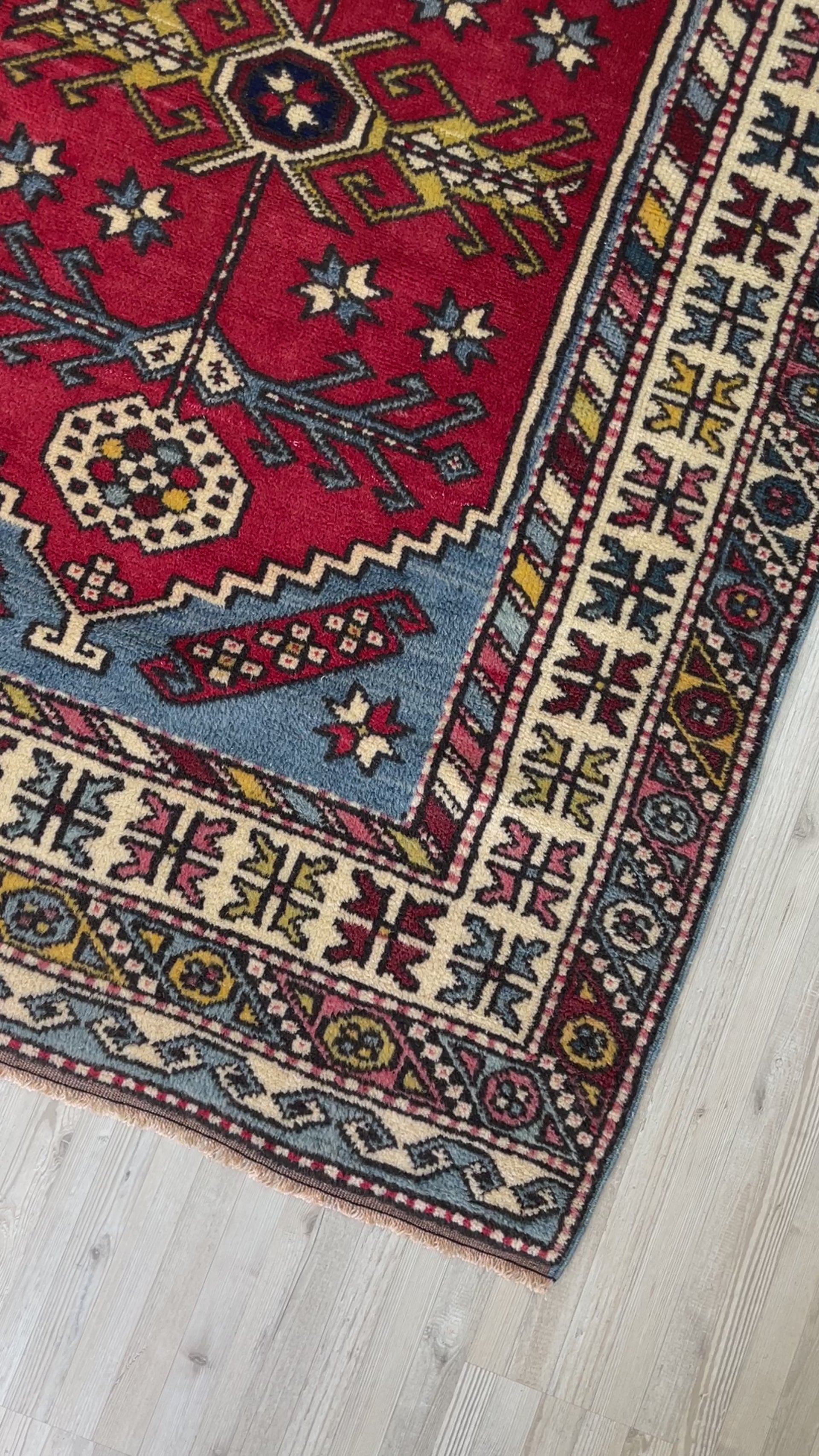 Yuntdag vintage turkish rug shop san francisco bay area rug shopping berkeley palo alto buy rugs online california ontario canada