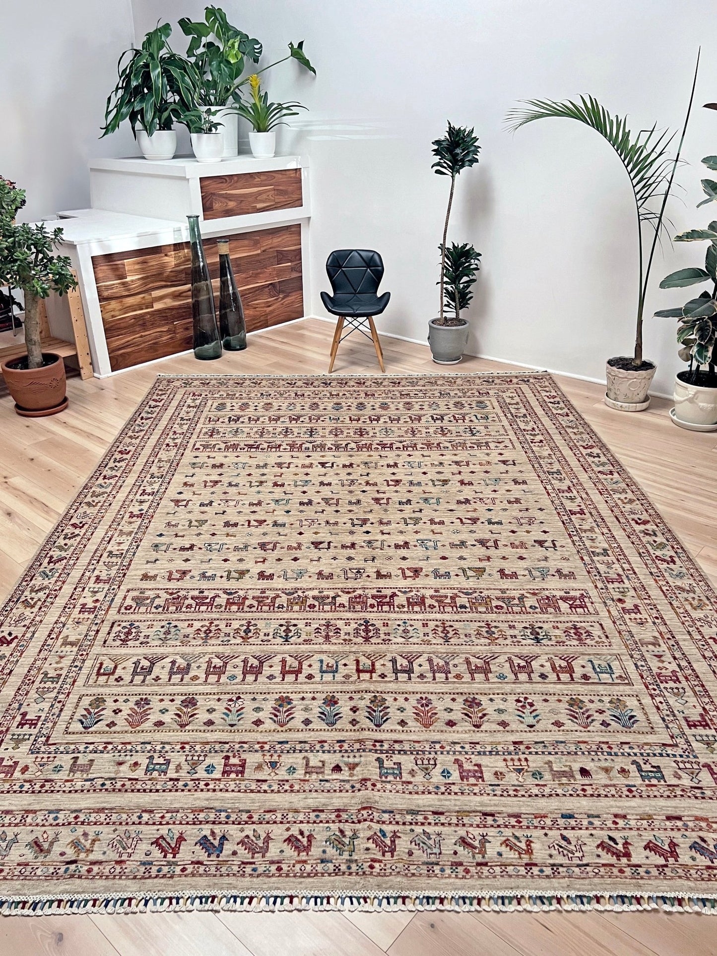 Khorjin Minimalistic Tribal Handmade Wool Orienta Rug shop San Francisco Bay Area. Buy Handmade Wool Large rug online