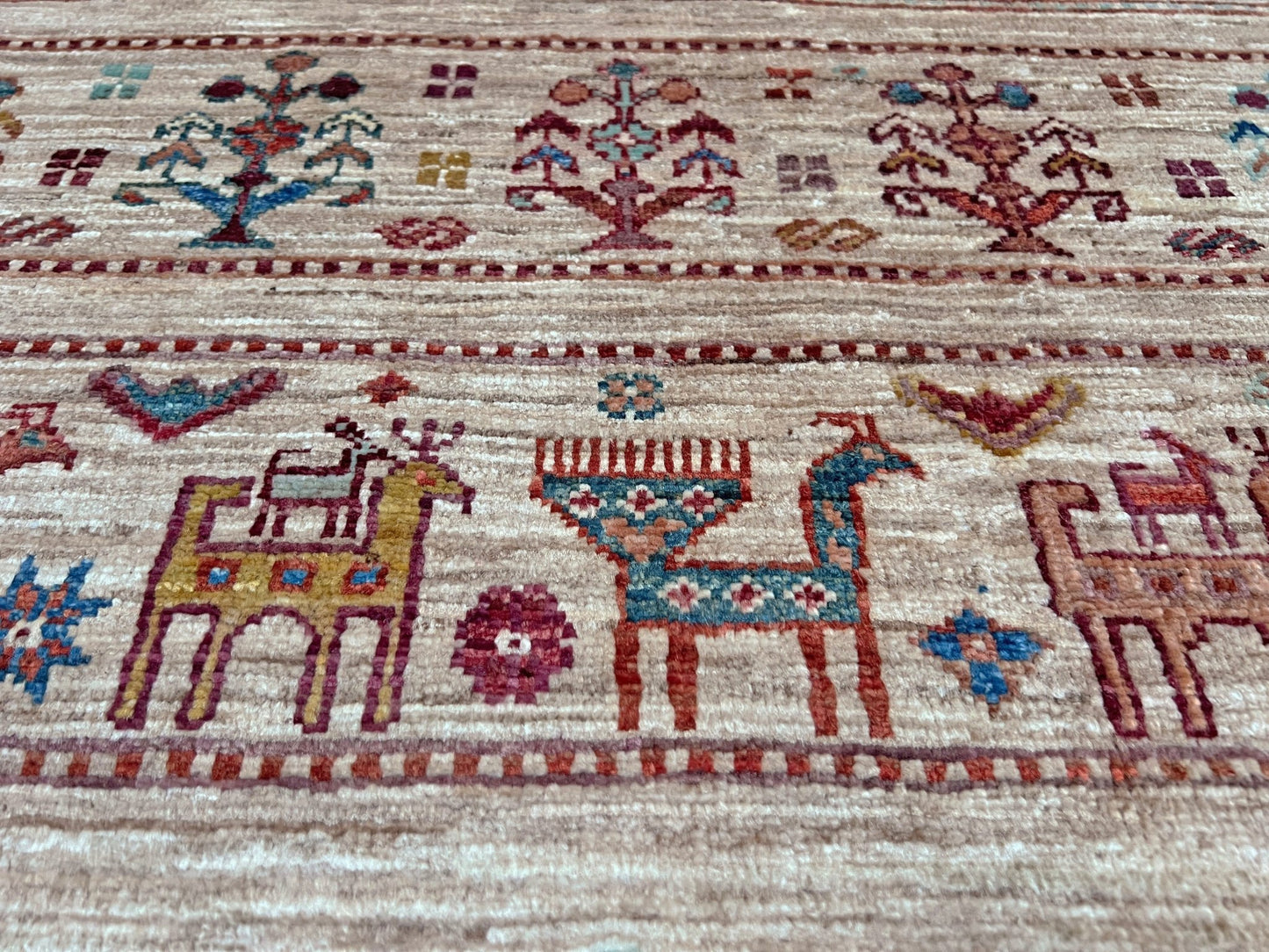 Khorjin Minimalistic Tribal Handmade Wool Orienta Rug shop San Francisco Bay Area. Buy Handmade Wool Large rug online