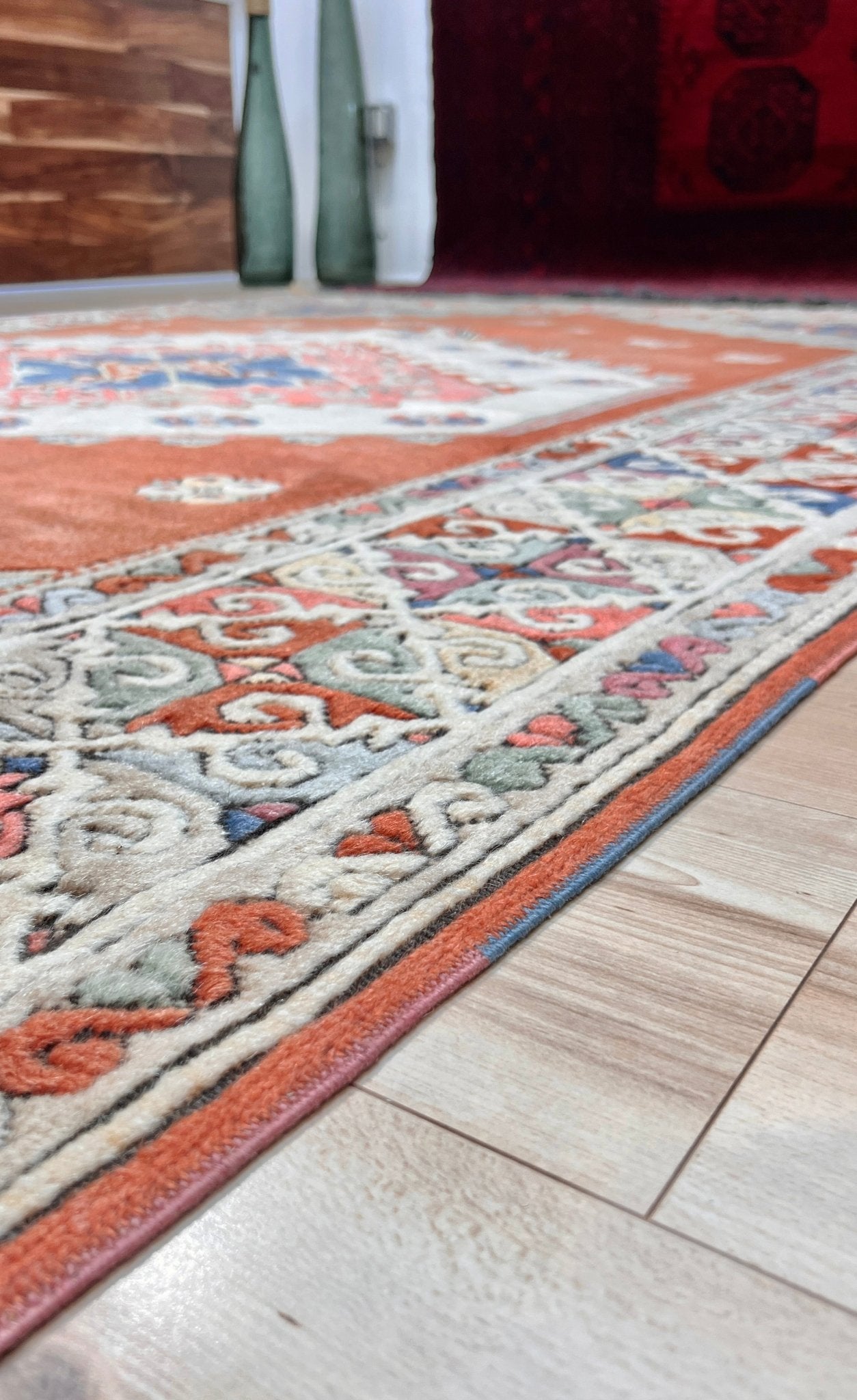 Vintage vibrant turkish rug for living room bedroom dining office. rug shop San Francisco Bay Area. Buy rug online