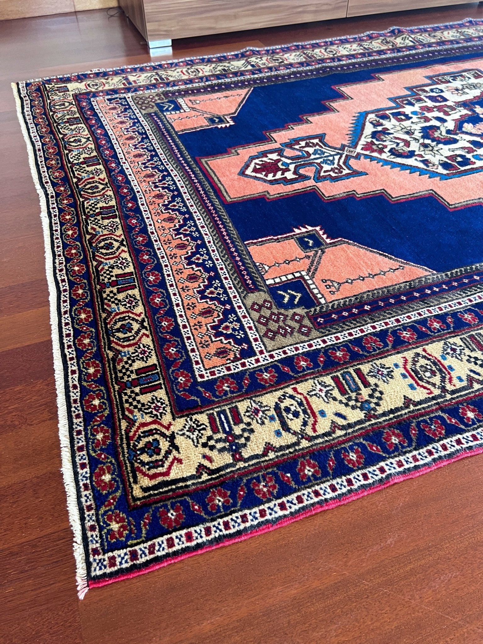 taspinar wool handmade vintage turkish rug shop san francisco bay area. Oriental rug shop palo alto berkeley rug shopping