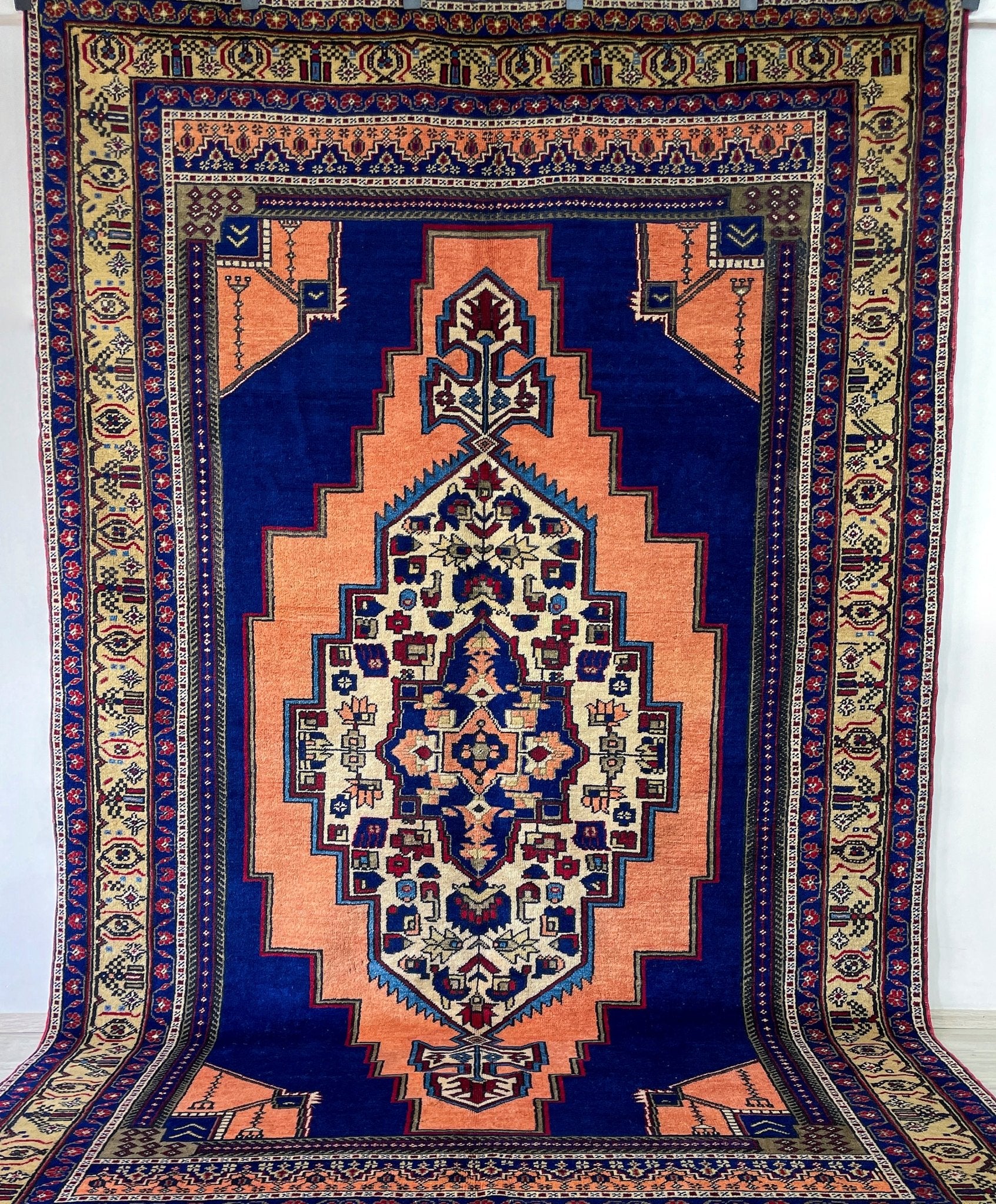 taspinar wool handmade vintage turkish rug shop san francisco bay area. Oriental rug shop palo alto berkeley rug shopping