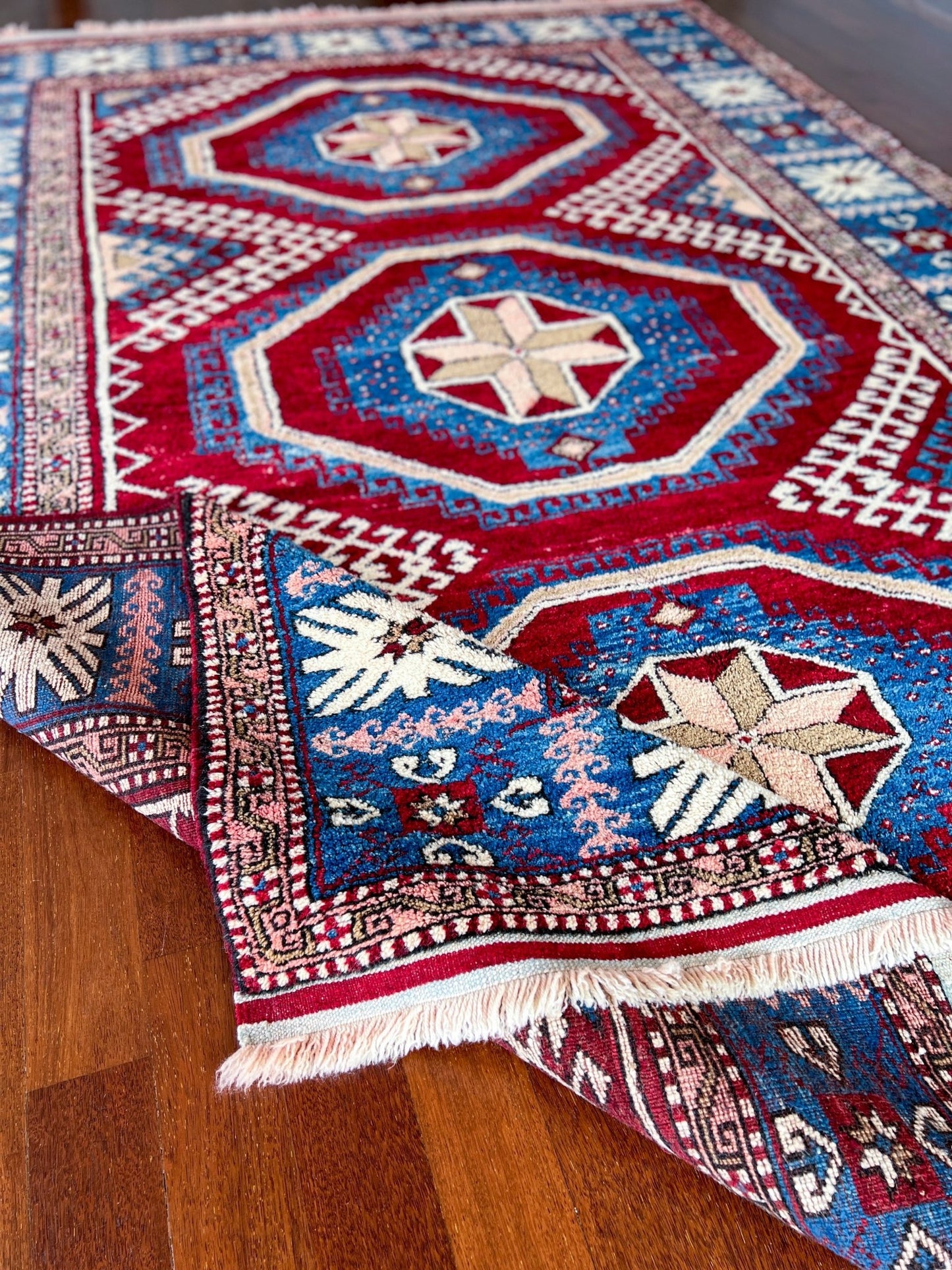 Dazkiri large turkish rug shop san francisco bay area. Wool handmade rug shop.