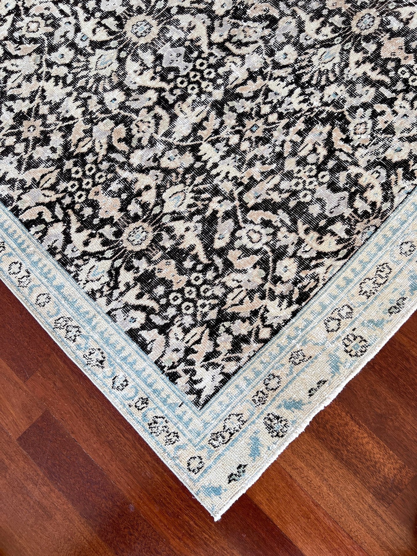 Muted floral minimalist vintage turkish rug shop san francisco bay area palo alto oriental rug shop berkeley buy rugs online