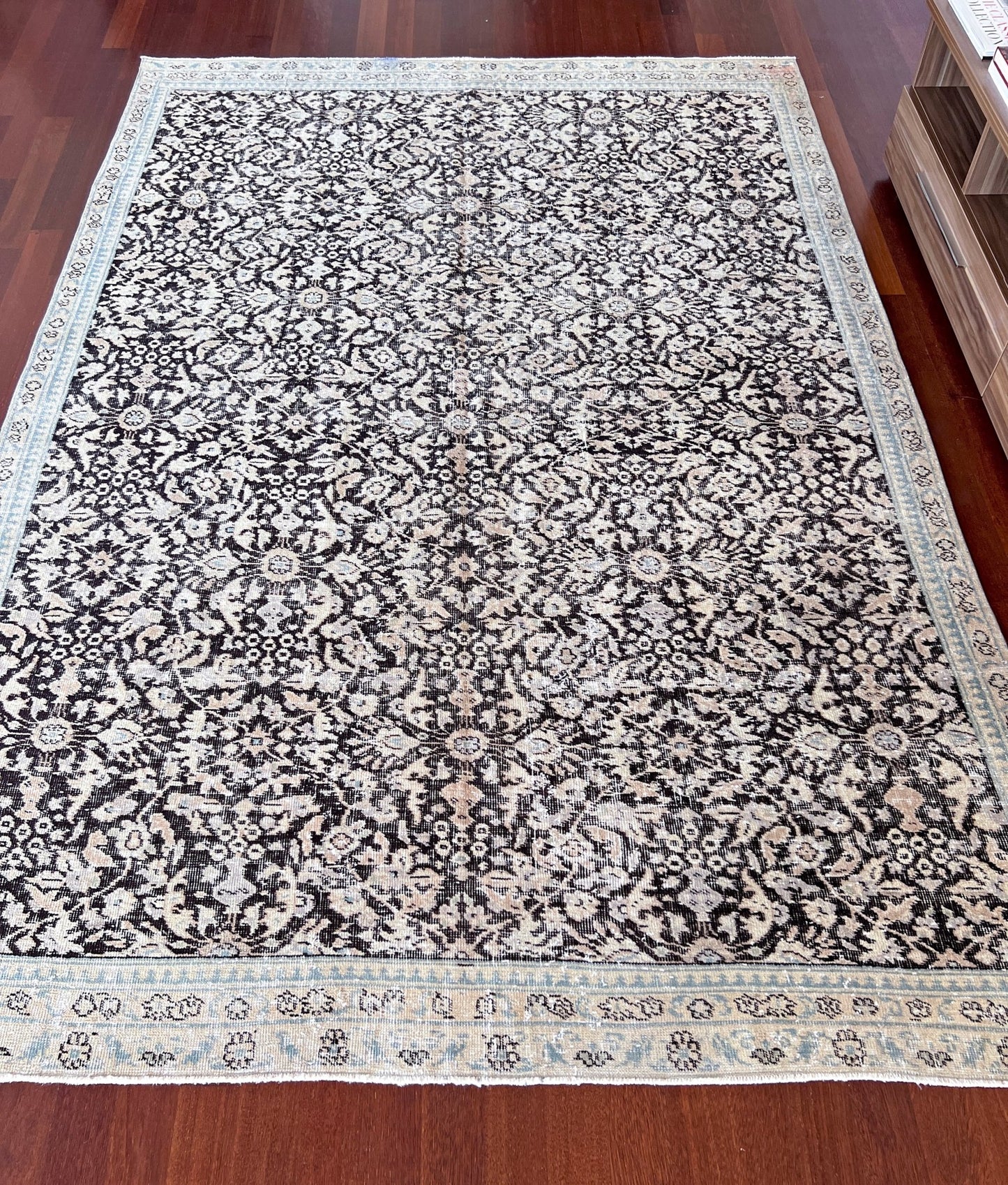 Muted floral minimalist vintage turkish rug shop san francisco bay area palo alto oriental rug shop berkeley buy rugs online