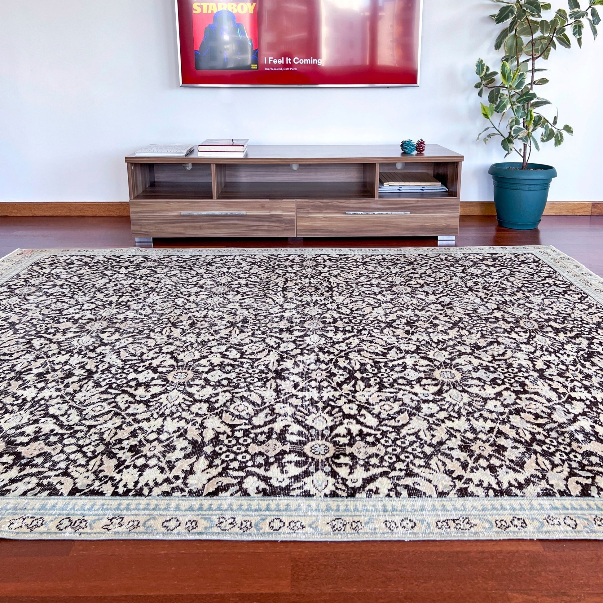 Muted floral minimalist vintage turkish rug shop san francisco bay area palo alto oriental rug shop berkeley buy rugs online