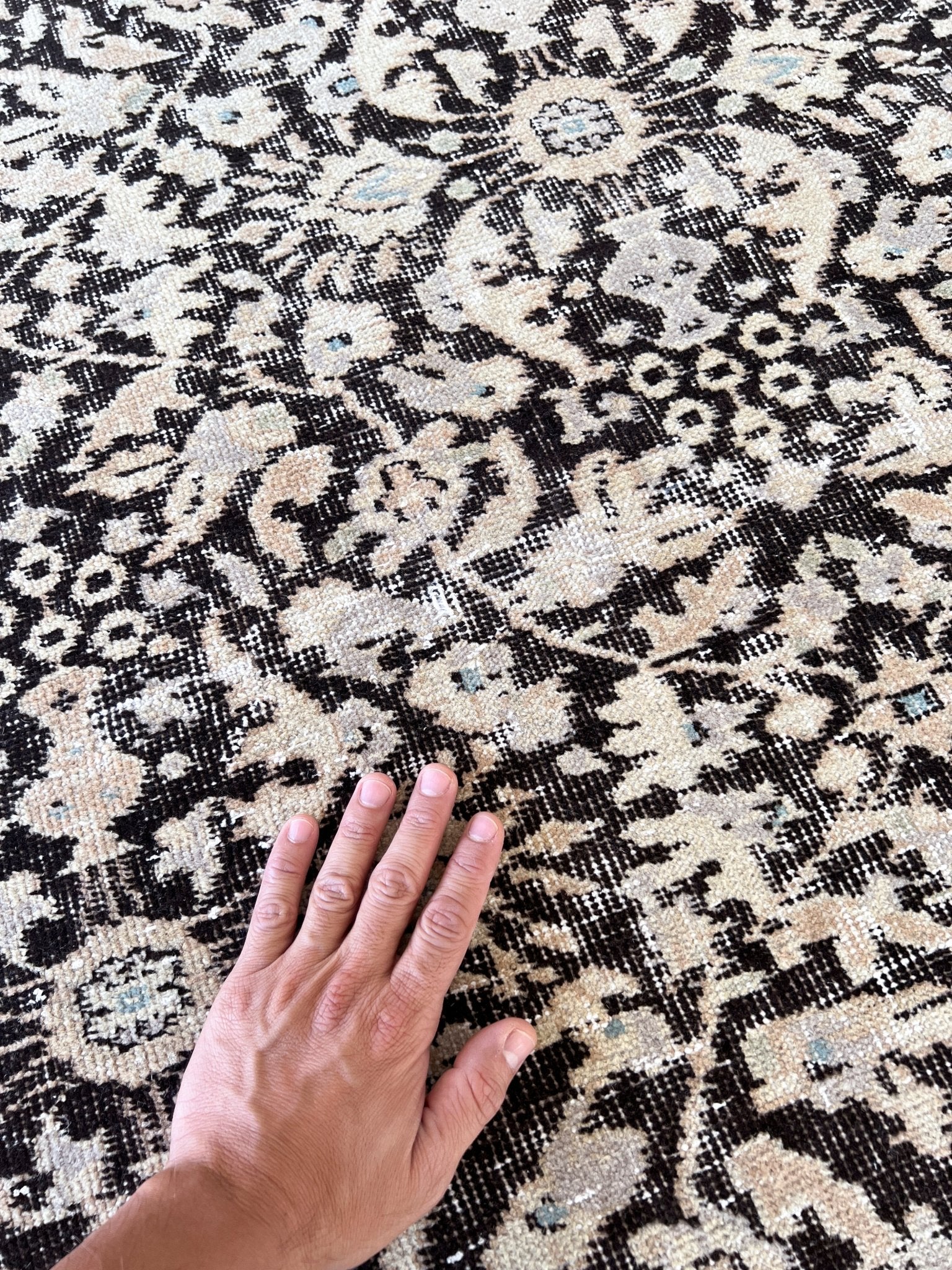 Muted floral minimalist vintage turkish rug shop san francisco bay area palo alto oriental rug shop berkeley buy rugs online