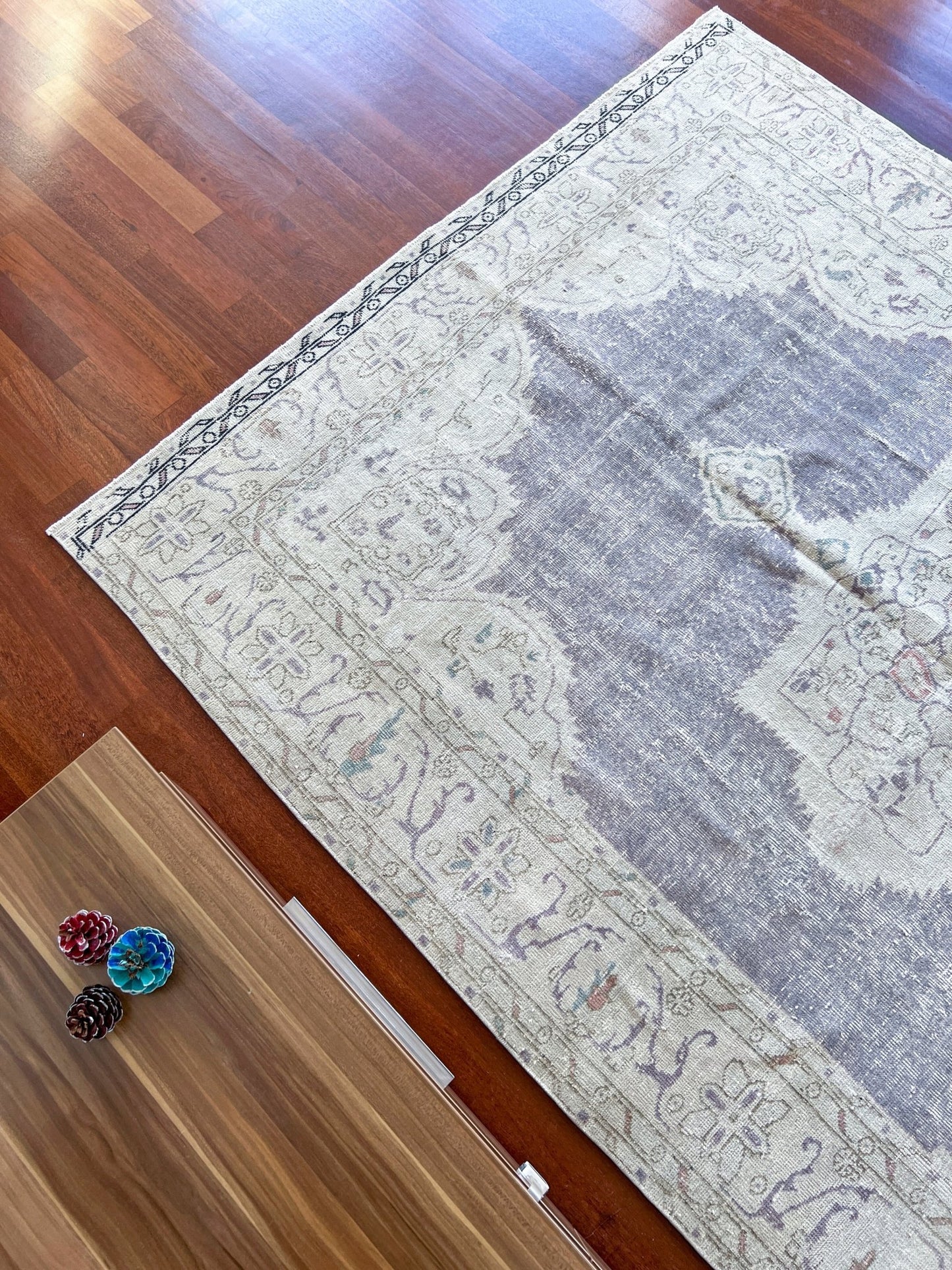 muted handmade distressed vintage turkish rug shop san francisco bay area. oriental rug berkeley rug store palo alto buy rug