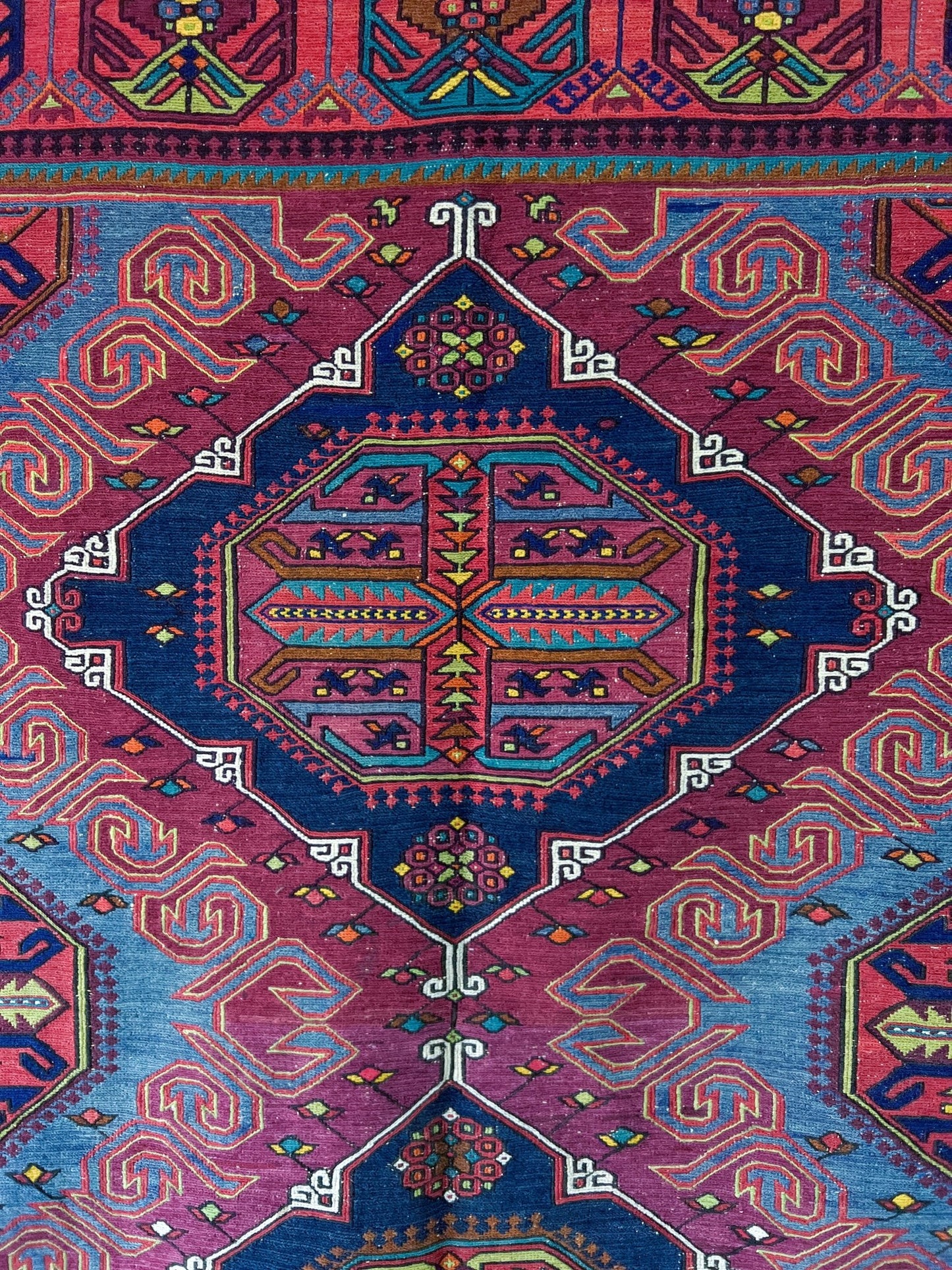 caucasian soumak rug. oriental rug shop san francisco bay area