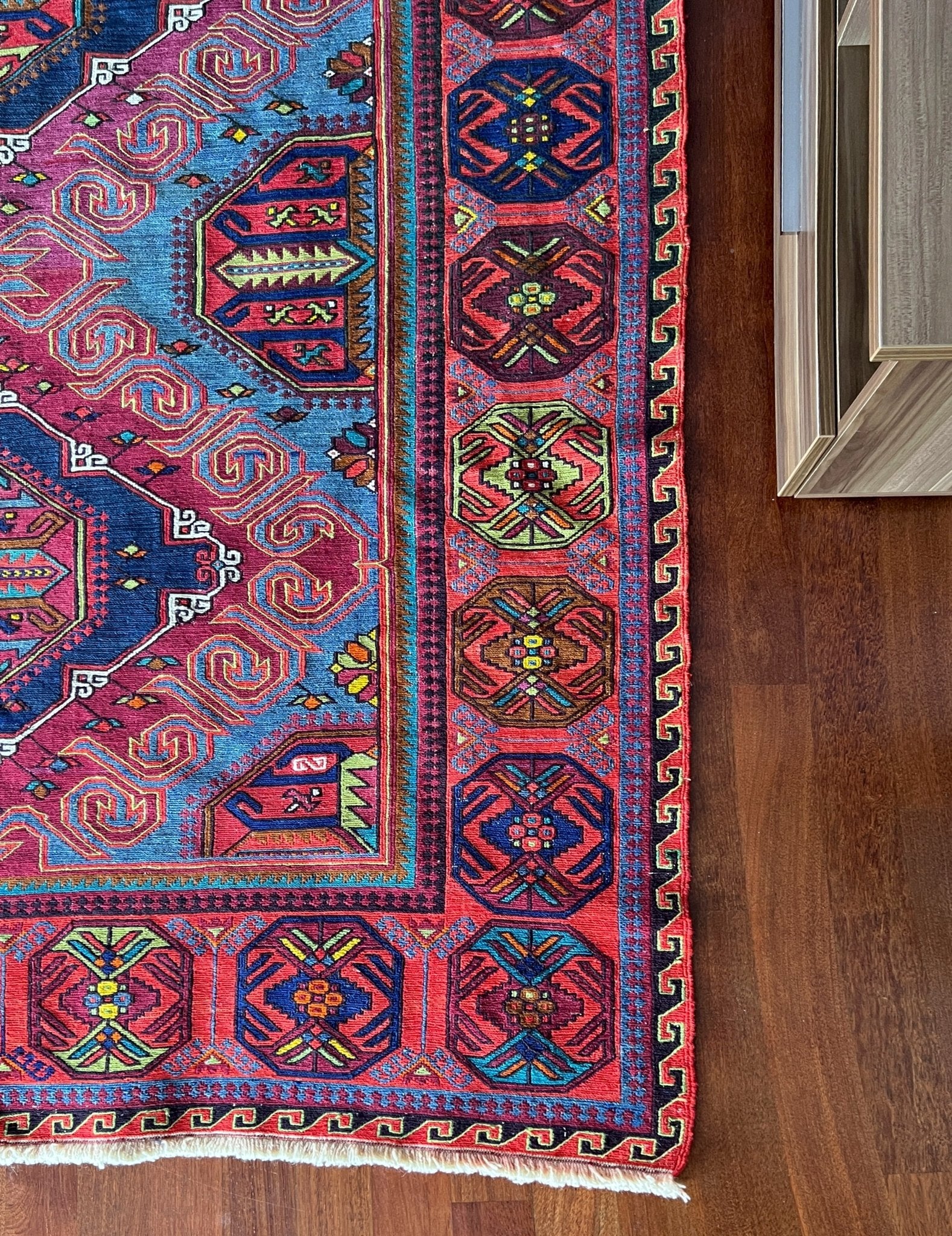 caucasian soumak rug. oriental rug shop san francisco bay area