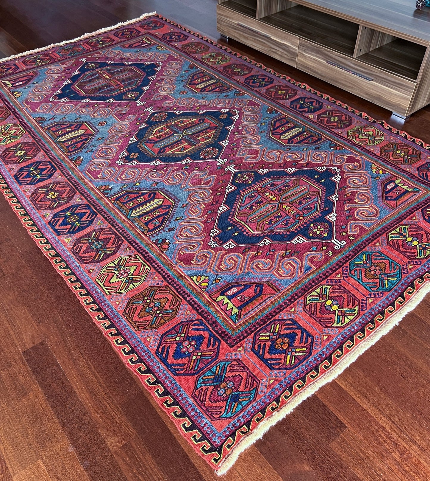 caucasian soumak rug. oriental rug shop san francisco bay area