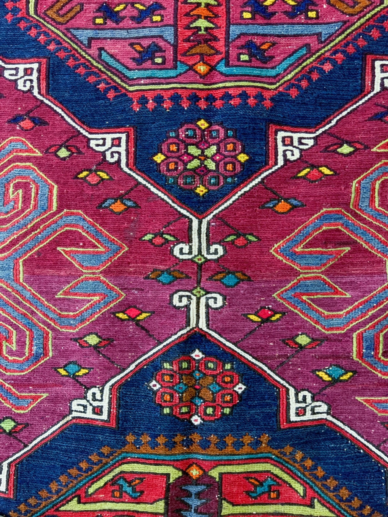 caucasian soumak rug. oriental rug shop san francisco bay area