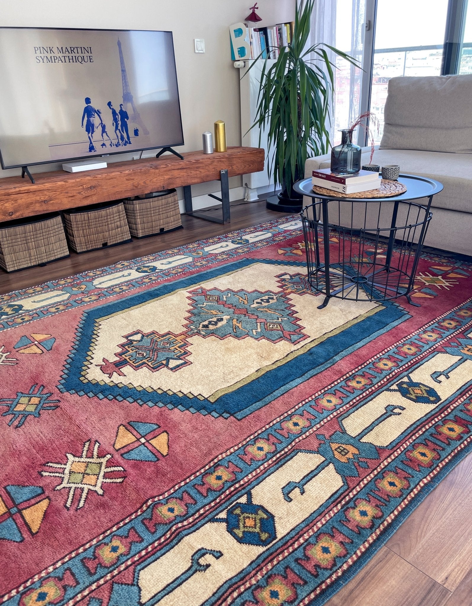 Sultanhani Turkish Rug Shop San francisco bay area. Oriental vintage rug shop berkeley buy rugs online toronto canada