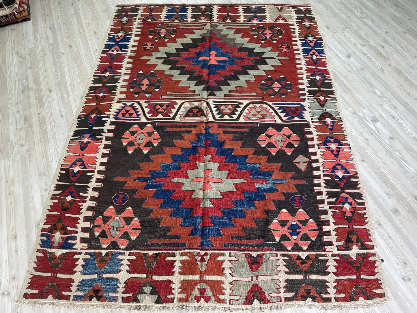 antiqua vintage anatolian kilim rug for living dining room kitchen entryway