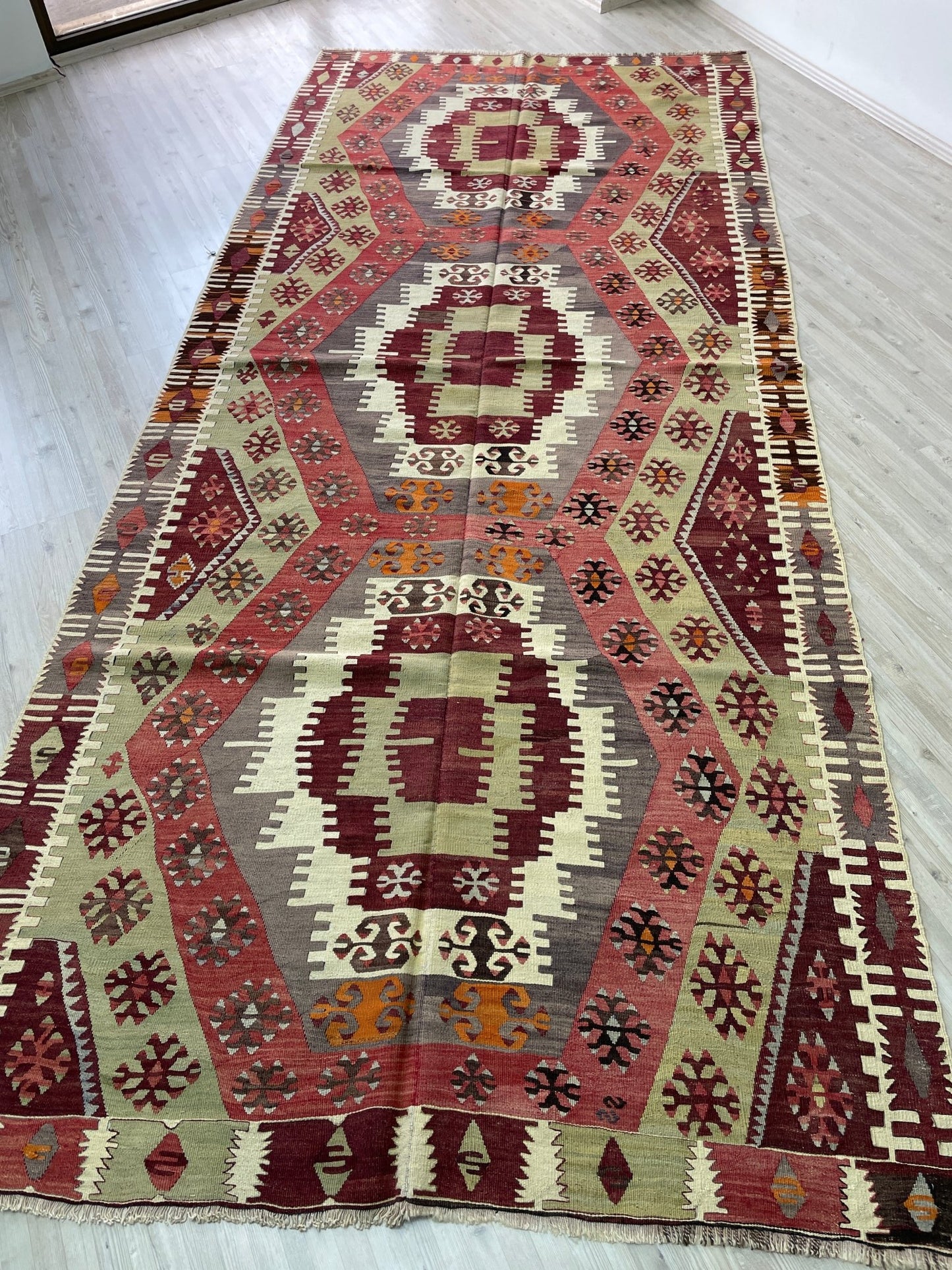 Nigde handmade wool turkish kilim rug shop san francisco bay area. Buy oriental rug online