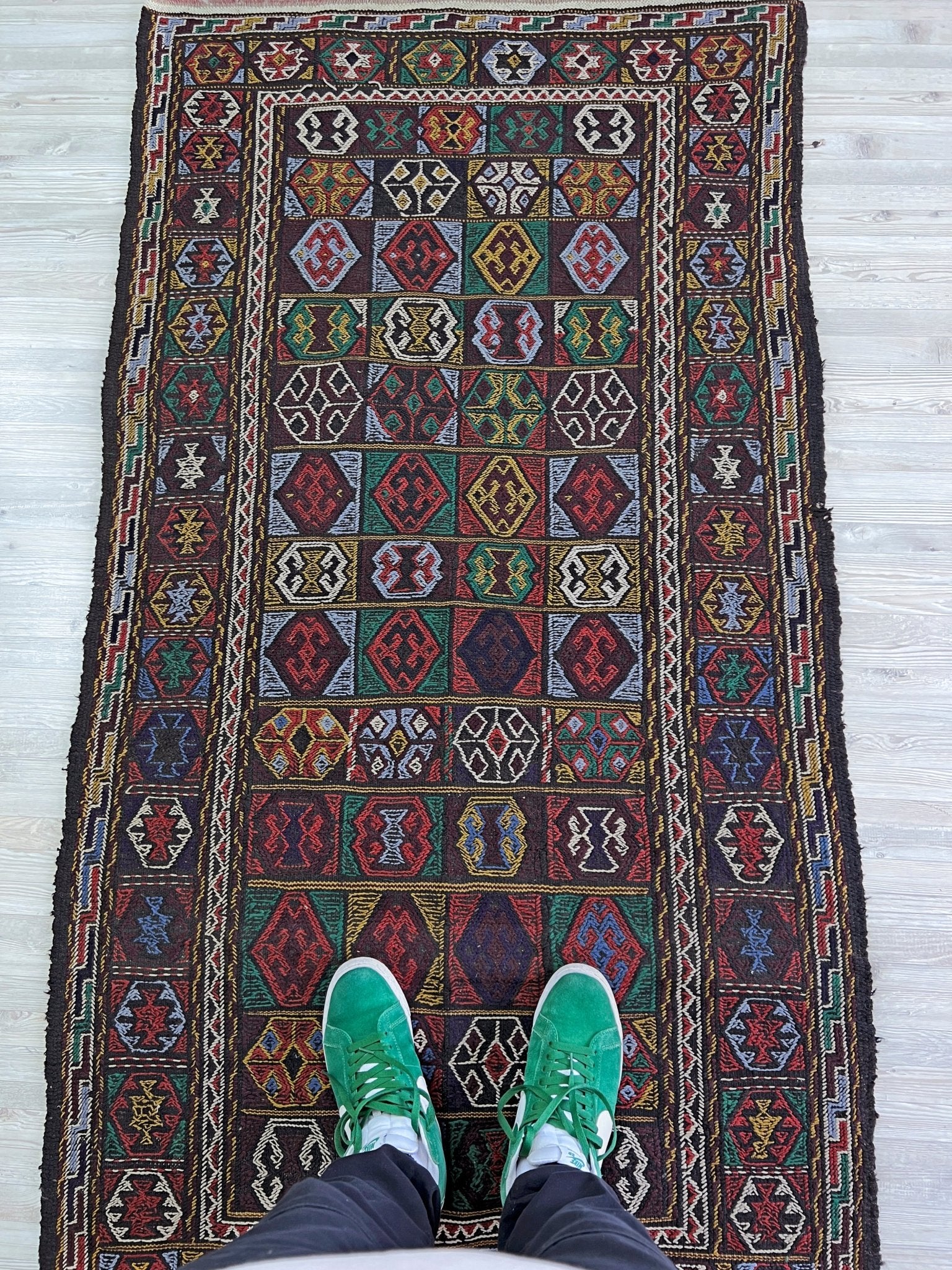 oriental rug shop berkeley san francisco bay area vintage rug palo alto perain kochan soumak rug shopping california