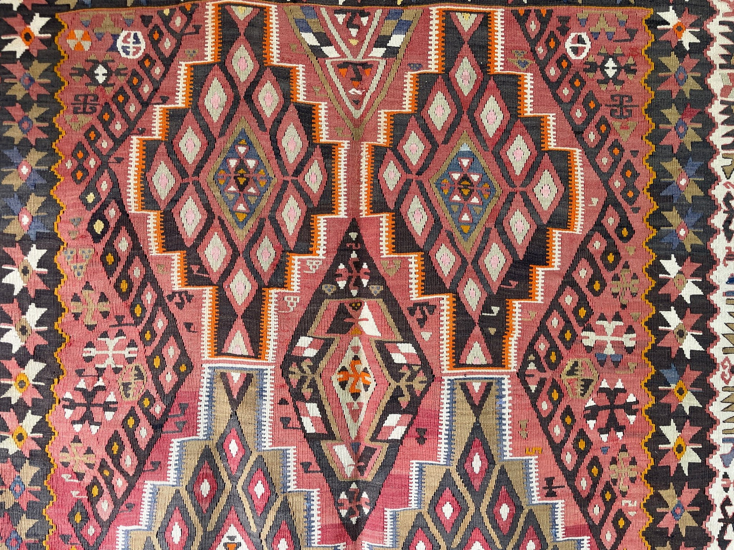 Kayseri turkish kilim rug shop san francisco bay area. Buy handmade wool vintage rug online