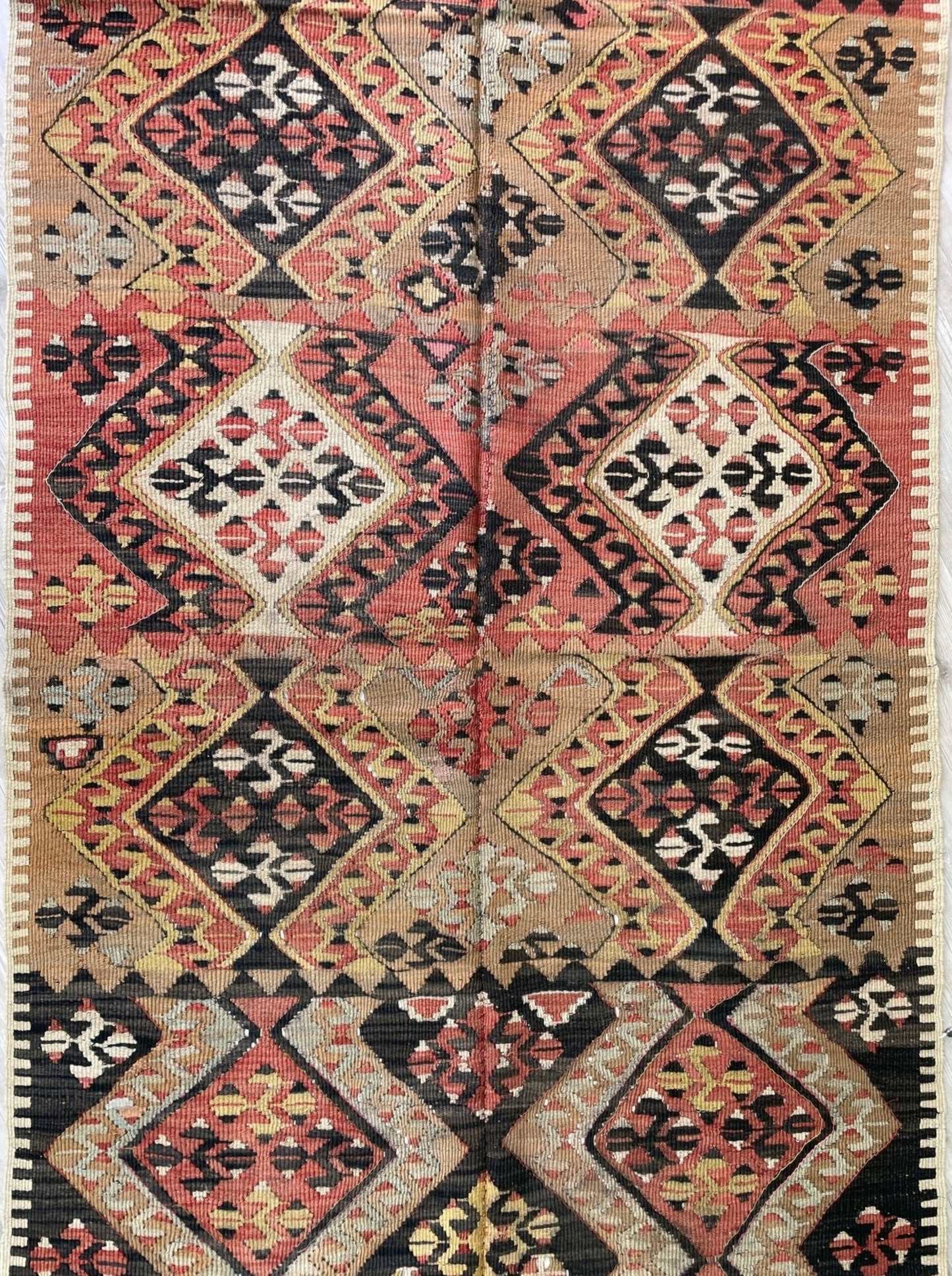 Kayseri turkish kilim rug shop san francisco bay area. Buy handmade wool vintage rug online