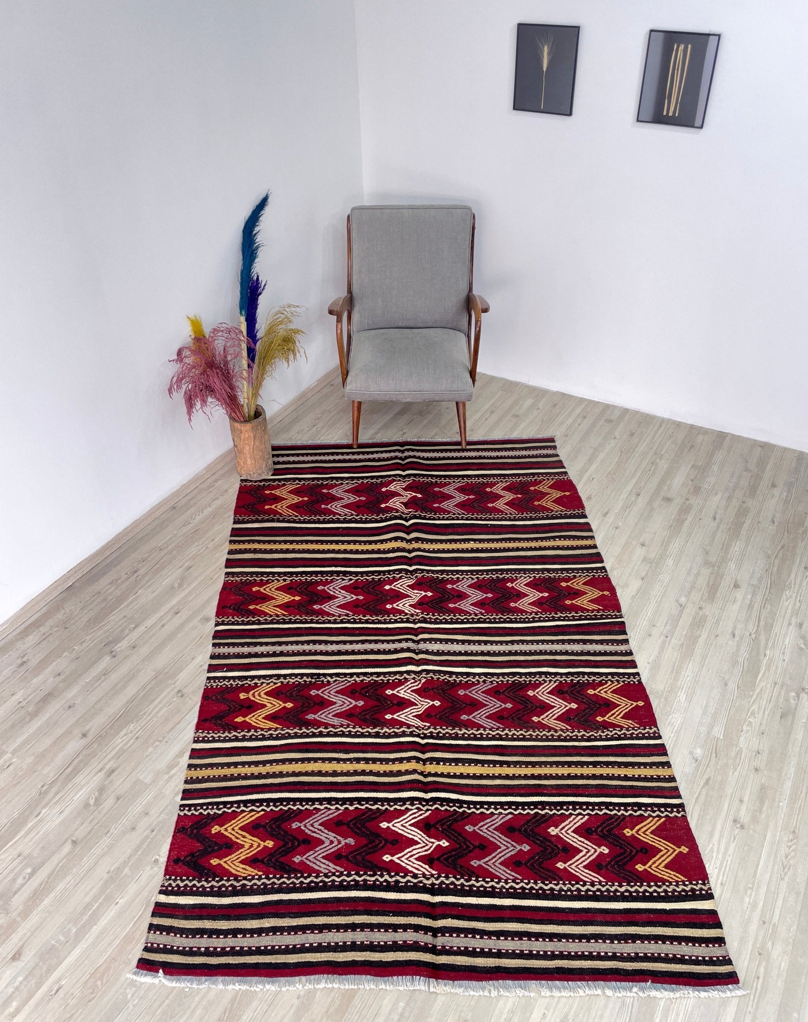 Canakkale Vintage turkish kilim rug shop San Francisco bay area. oriental rug store Buy vintage kilim rug online canada