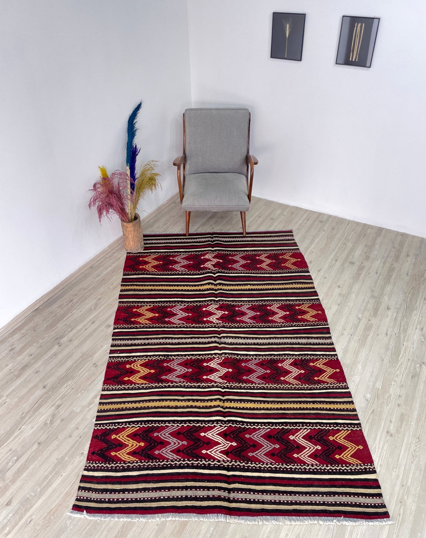 Canakkale Vintage turkish kilim rug shop San Francisco bay area. oriental rug store Buy vintage kilim rug online canada