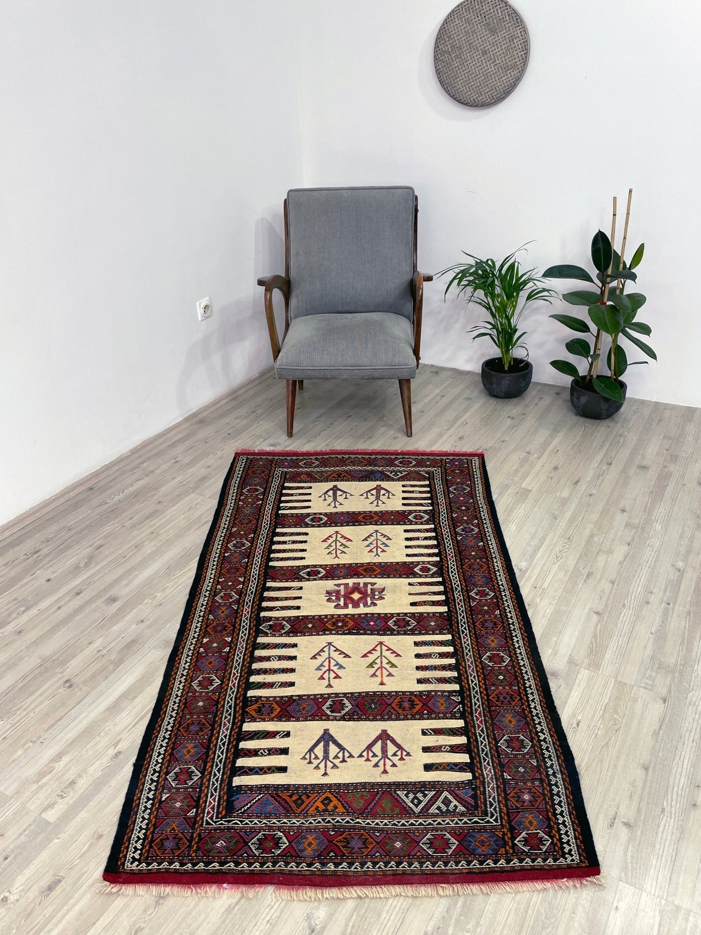 Kochan handmade wool vintage turkish kilim rug shop san francisco bay area. Buy handmade rug online free shipping USA Canada.