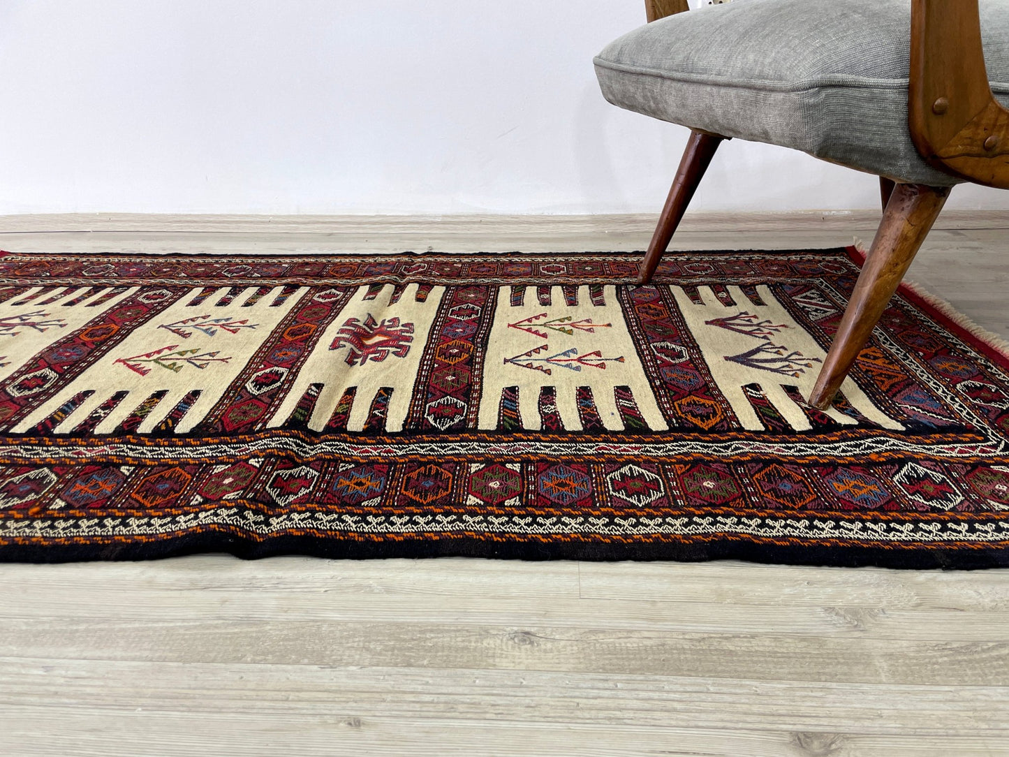 Kochan handmade wool vintage turkish kilim rug shop san francisco bay area. Buy handmade rug online free shipping USA Canada.