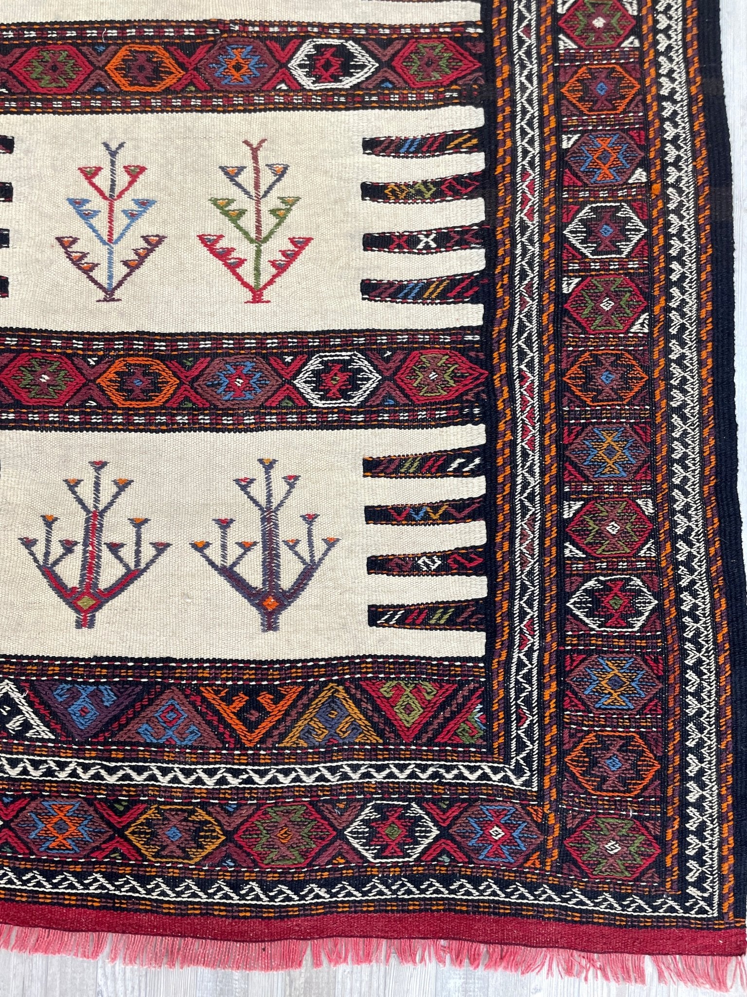 Kochan handmade wool vintage turkish kilim rug shop san francisco bay area. Buy handmade rug online free shipping USA Canada.