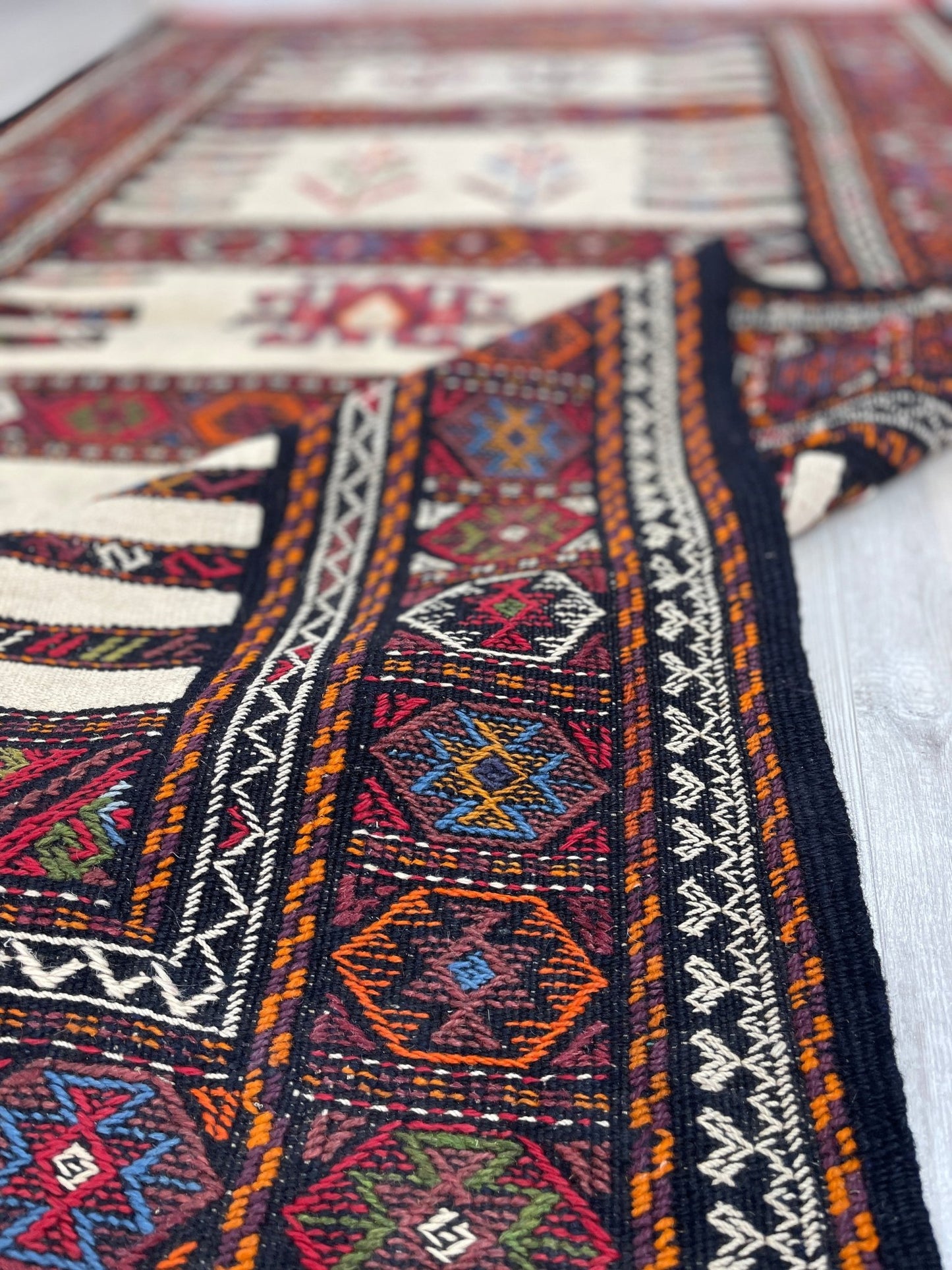 Kochan handmade wool vintage turkish kilim rug shop san francisco bay area. Buy handmade rug online free shipping USA Canada.