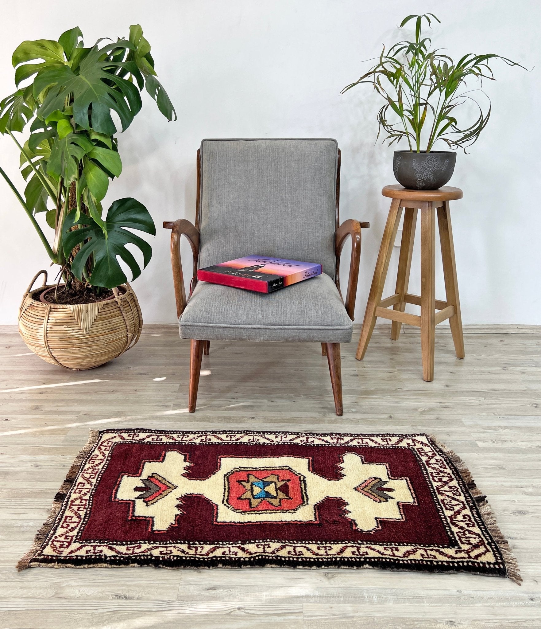 vintage mini rug door mar woo bahroom rug shop san francisco bay area palo alto buy rug online store