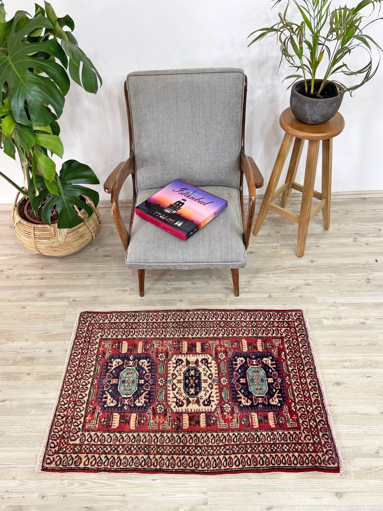 Turkish mini rug. Vintage rug shop san francisco bay area