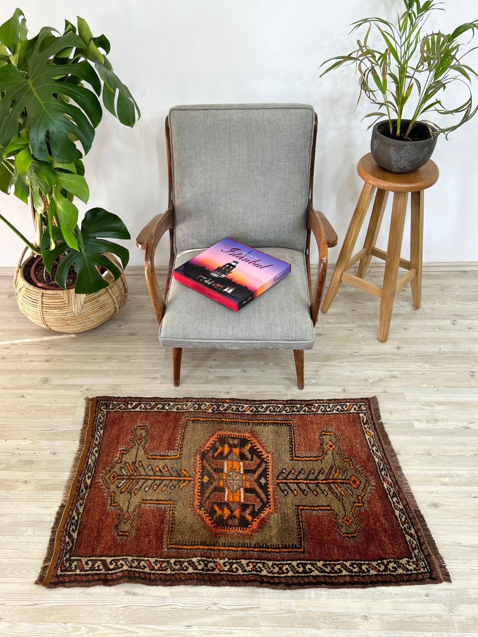 wool vintage rug for bathroom door mat turkish mini rug shop san francisco bay area palo alto berkeley buy vintage rug online