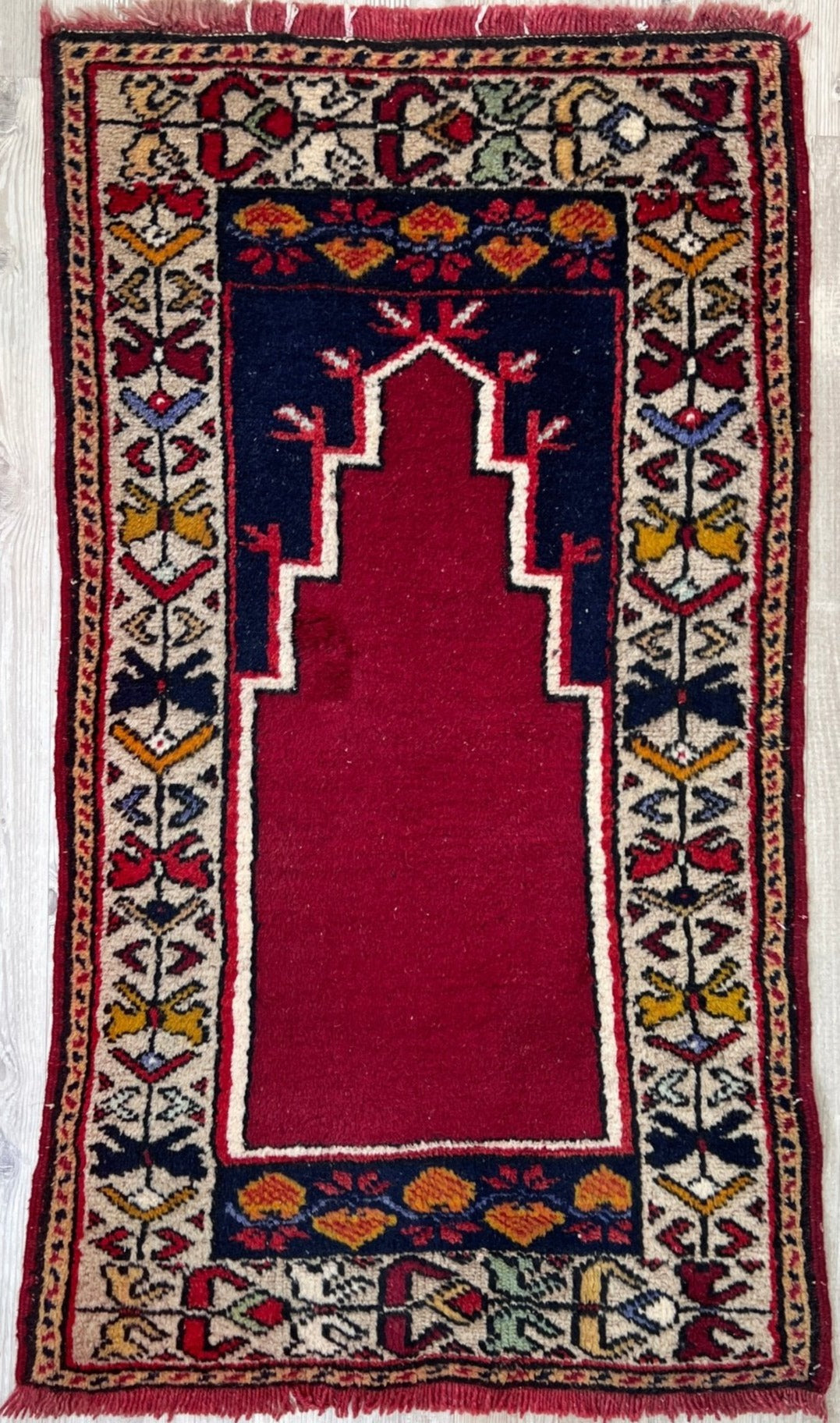 Taspinar vintage turkish mini rug shop palo alto oriental rug shop san francisco bay area berkeley