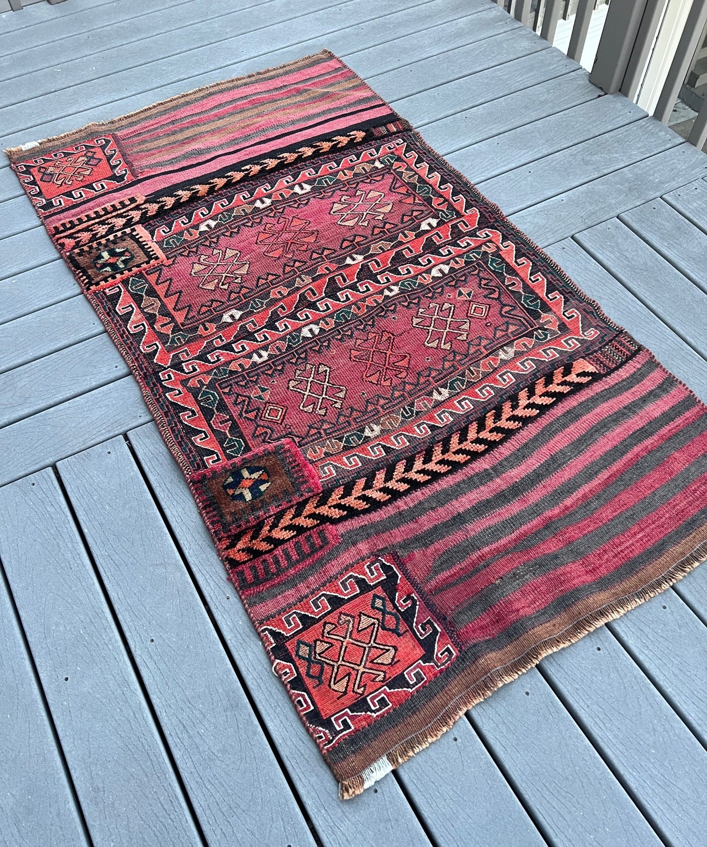 Persian rug Bakhtiari saddle bag runner. Oriental rug store san francisco bay area. Vintage rug shop palo alto berkeley.