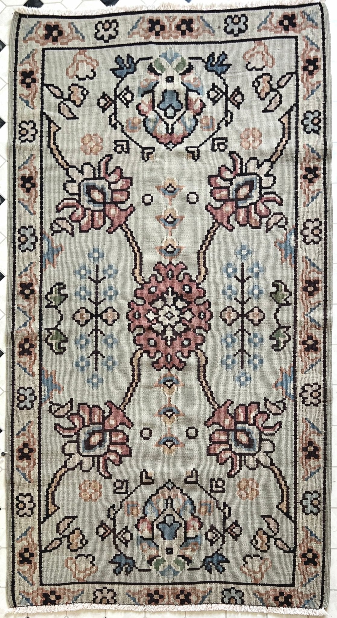 Small balkan Vintage kilim rug shop san francisco bay area Oriental rug store Buy rug online free shipping to USA, Canada