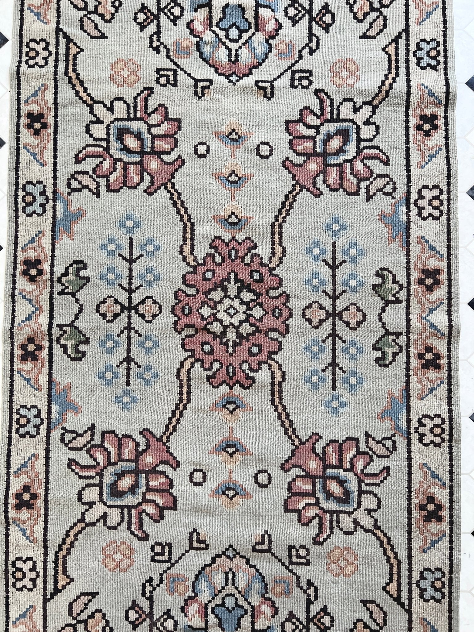 Small balkan Vintage kilim rug shop san francisco bay area Oriental rug store Buy rug online free shipping to USA, Canada