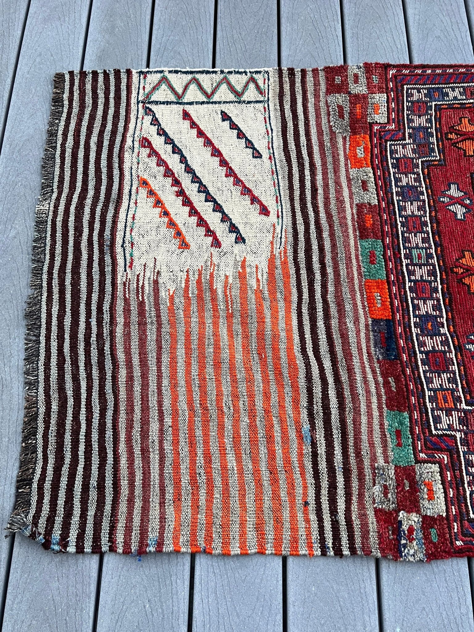 Bakhtiari saddle bag runner rug. Persian rug shop Oriental rug store San francisco Bya Area. Buy rugs online free shipping