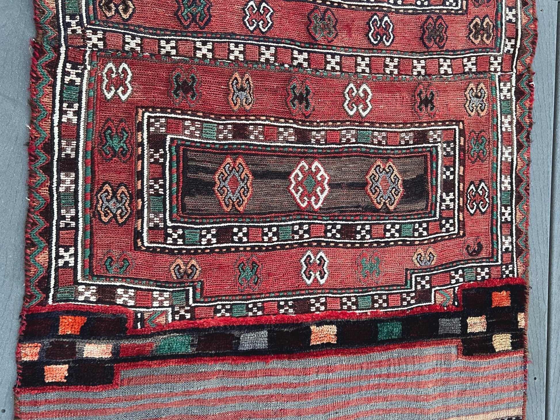 Bakhtiari saddle bag runner rug. Persian rug shop Oriental rug store San francisco Bya Area. Buy rugs online free shipping