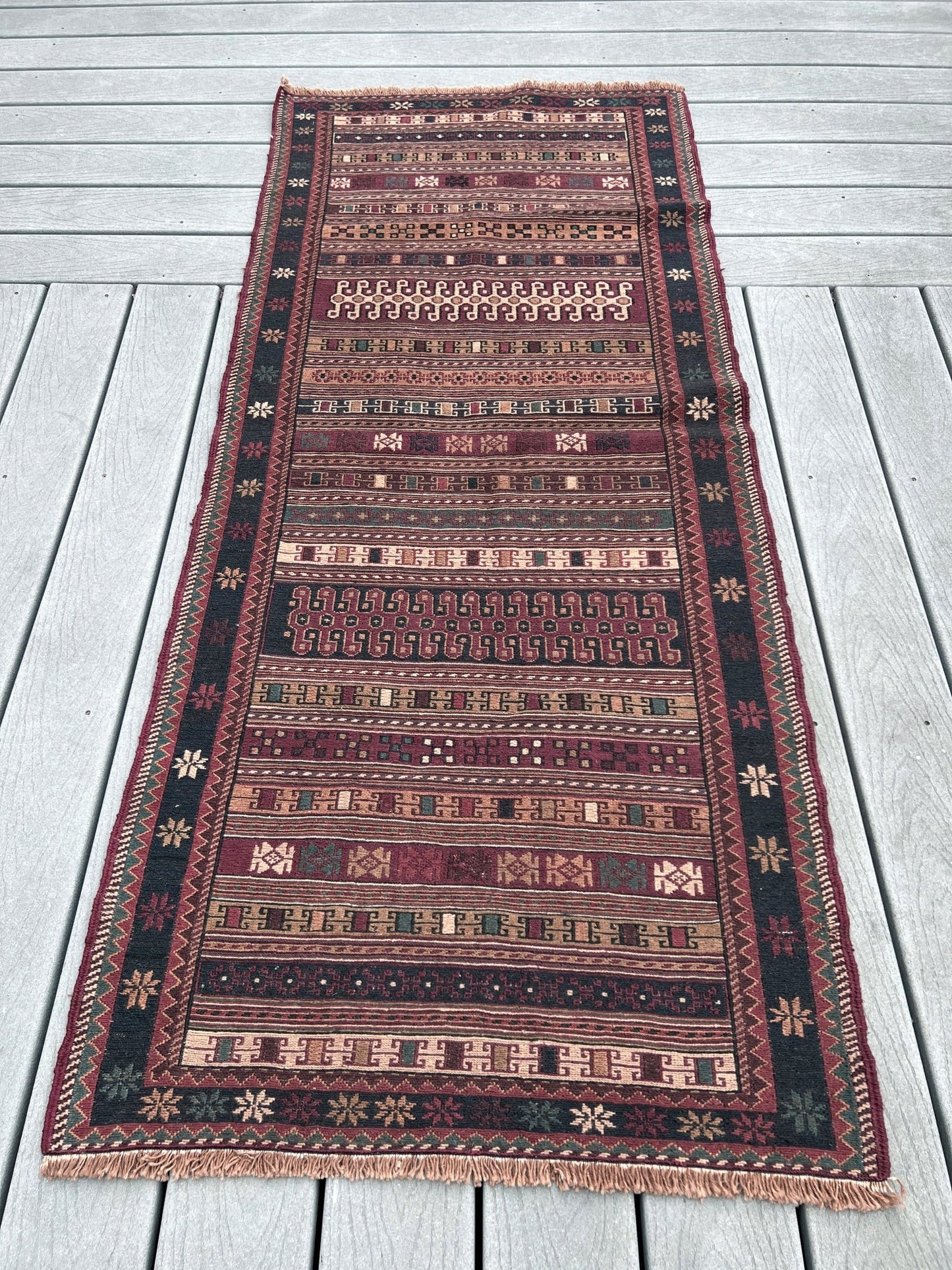 Rahrah Soumak Small Persian Runner Rug. Oriental Rug shop San Francisco Bay Area. Buy handmade rug online free shipping