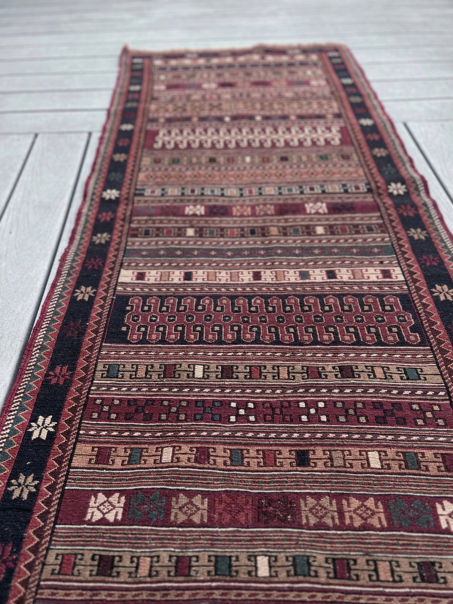 Rahrah Soumak Small Persian Runner Rug. Oriental Rug shop San Francisco Bay Area. Buy handmade rug online free shipping