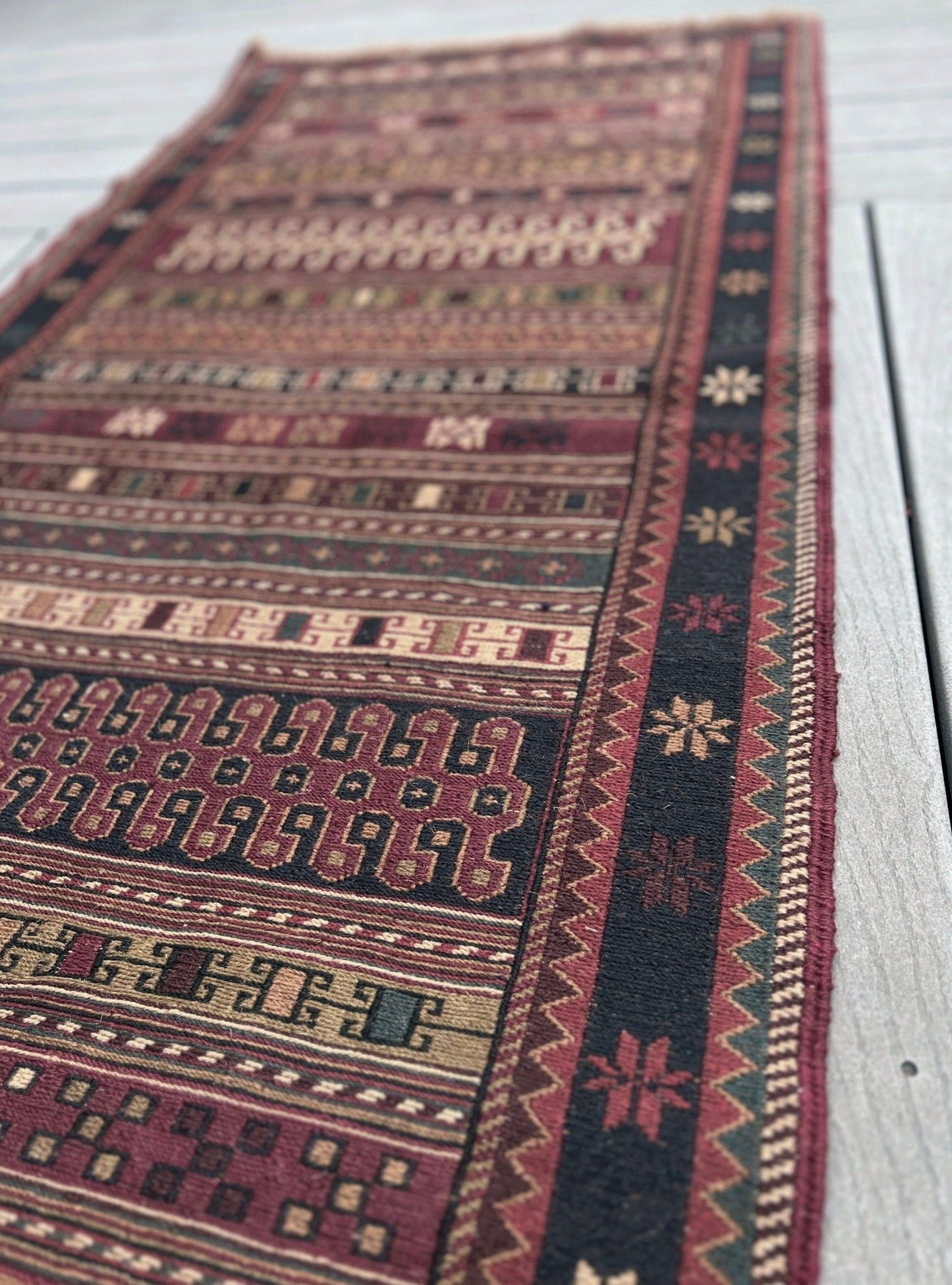 Rahrah Soumak Small Persian Runner Rug. Oriental Rug shop San Francisco Bay Area. Buy handmade rug online free shipping